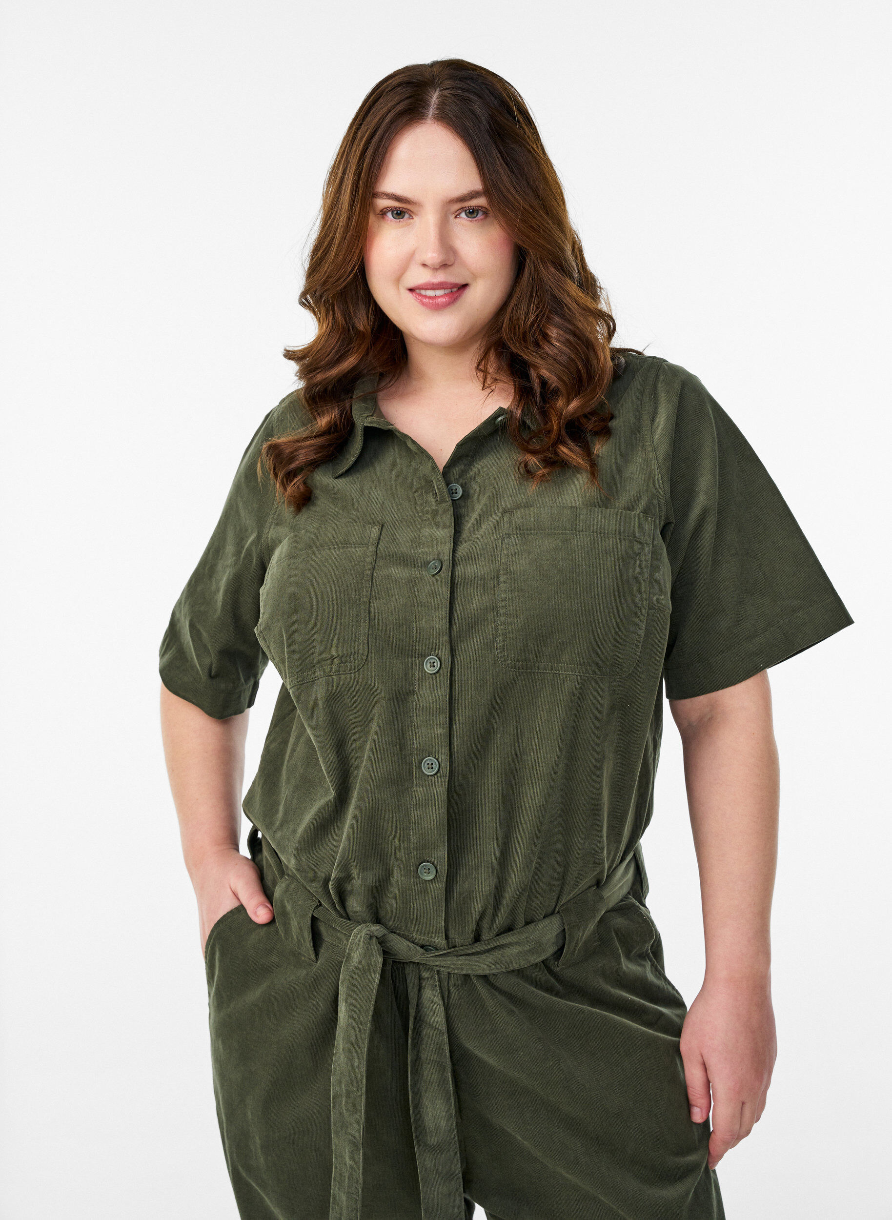 ZizziCorduroy jumpsuit met straight-fit broekspijpen, Groen, Model image number 2