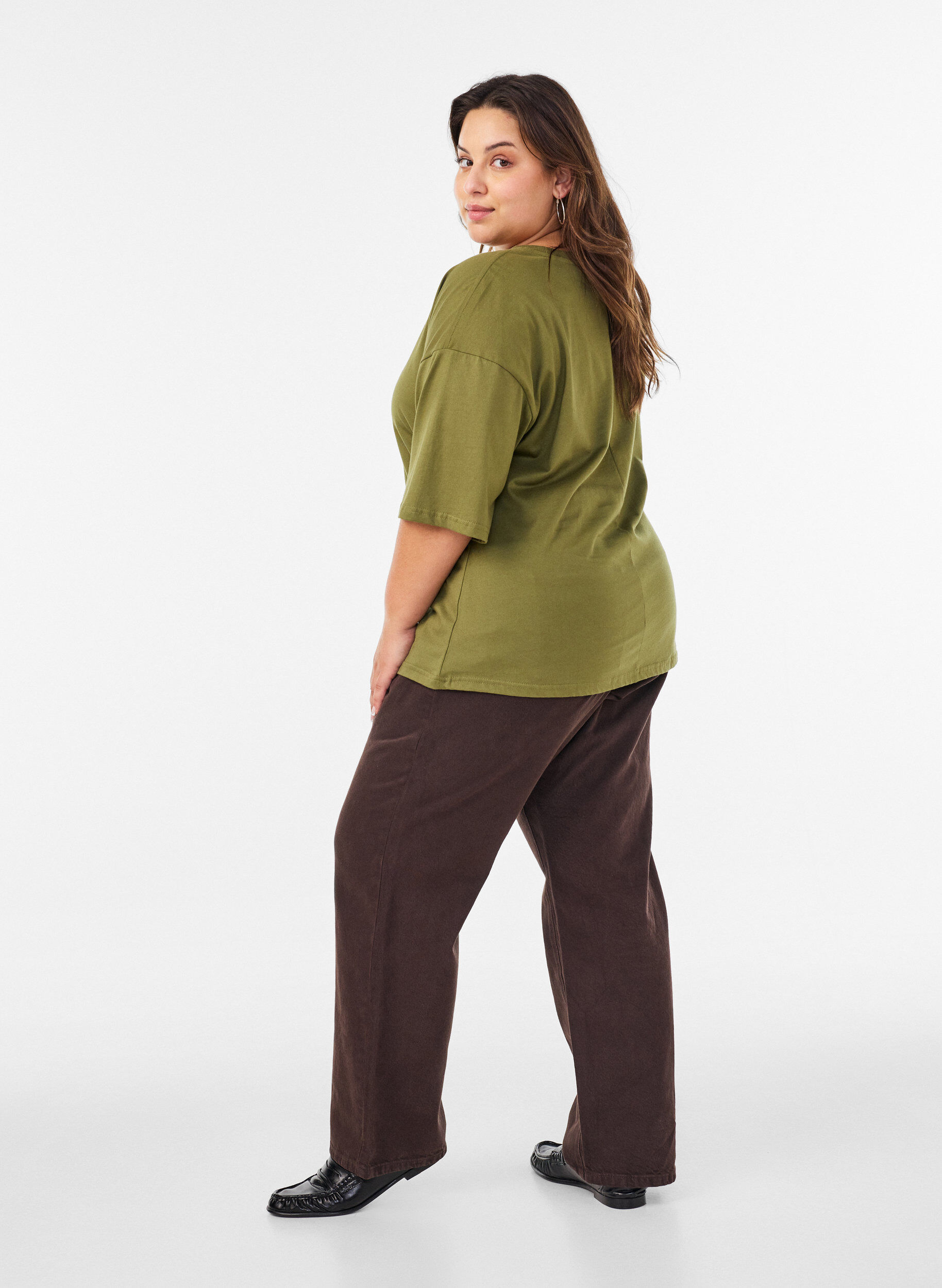ZizziT-shirt met gedrapeerd detail, Groen, Model image number 2