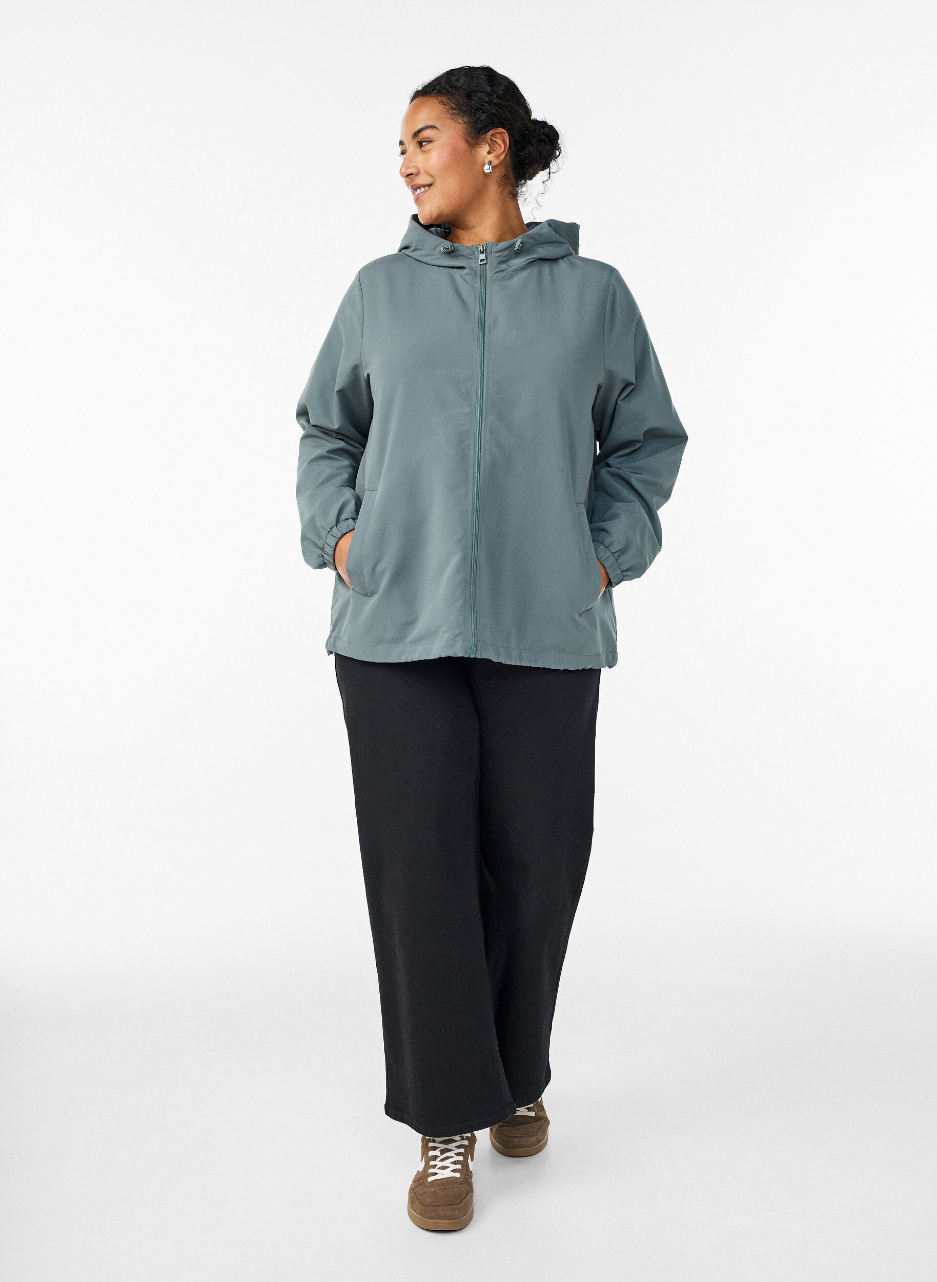 ZizziLichtgewicht jas met een capuchon en ritssluiting, Groen, Model image number 1