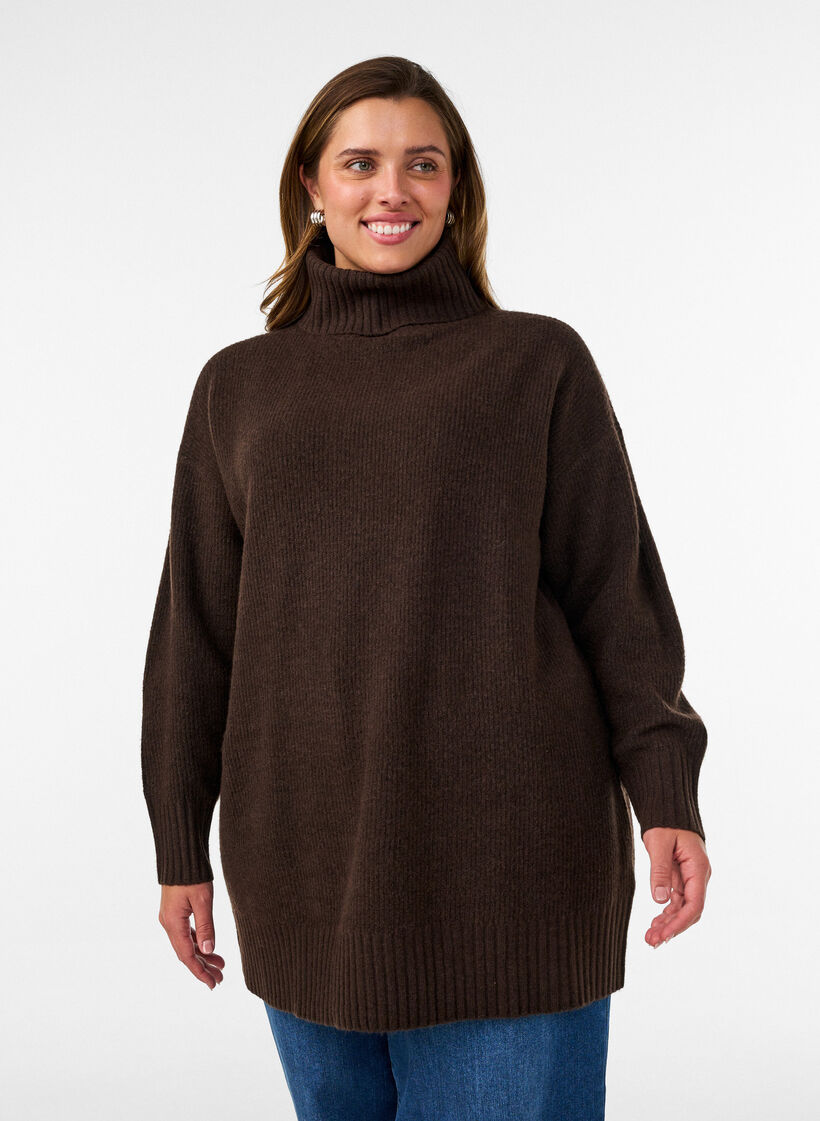 Losse gebreide trui met coltrui, Bruin, Model image number 0