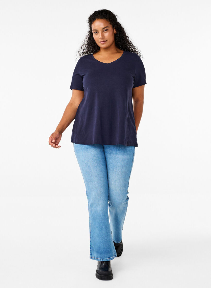 Basic t-shirt in effen kleur met katoen, Blauw, Model image number 1