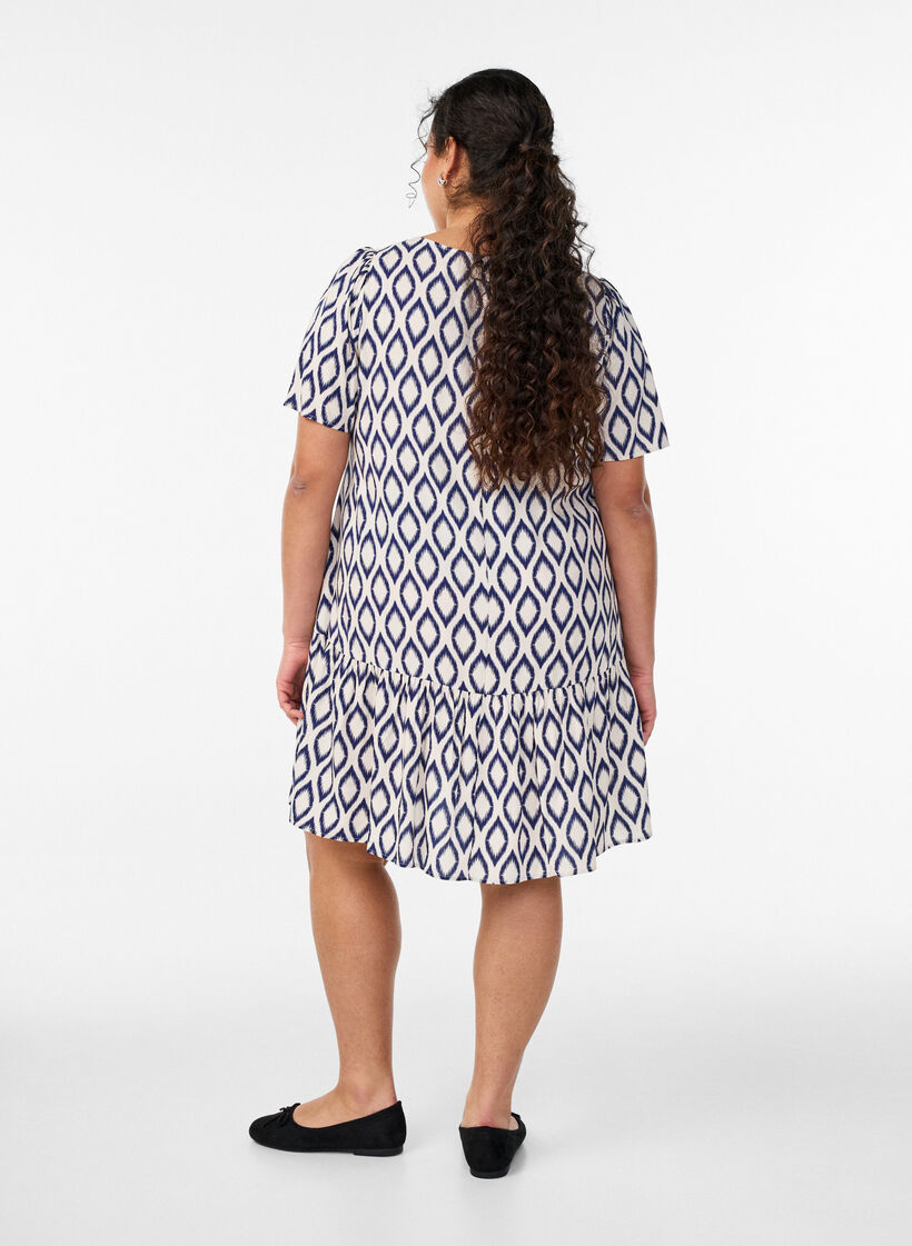 Viscose jurk met snijlijn, Blauw, Model image number 2