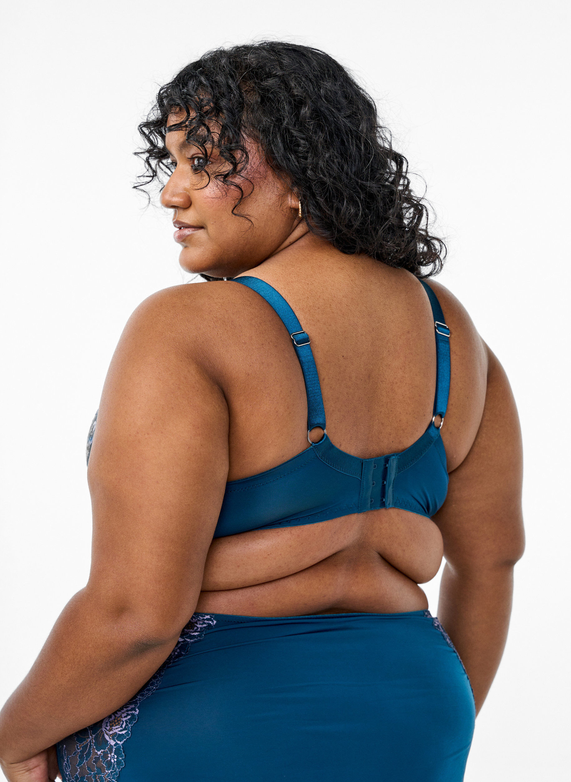 ZizziBeugel-bh met kant en gewatteerde cups, Blauw, Model image number 2