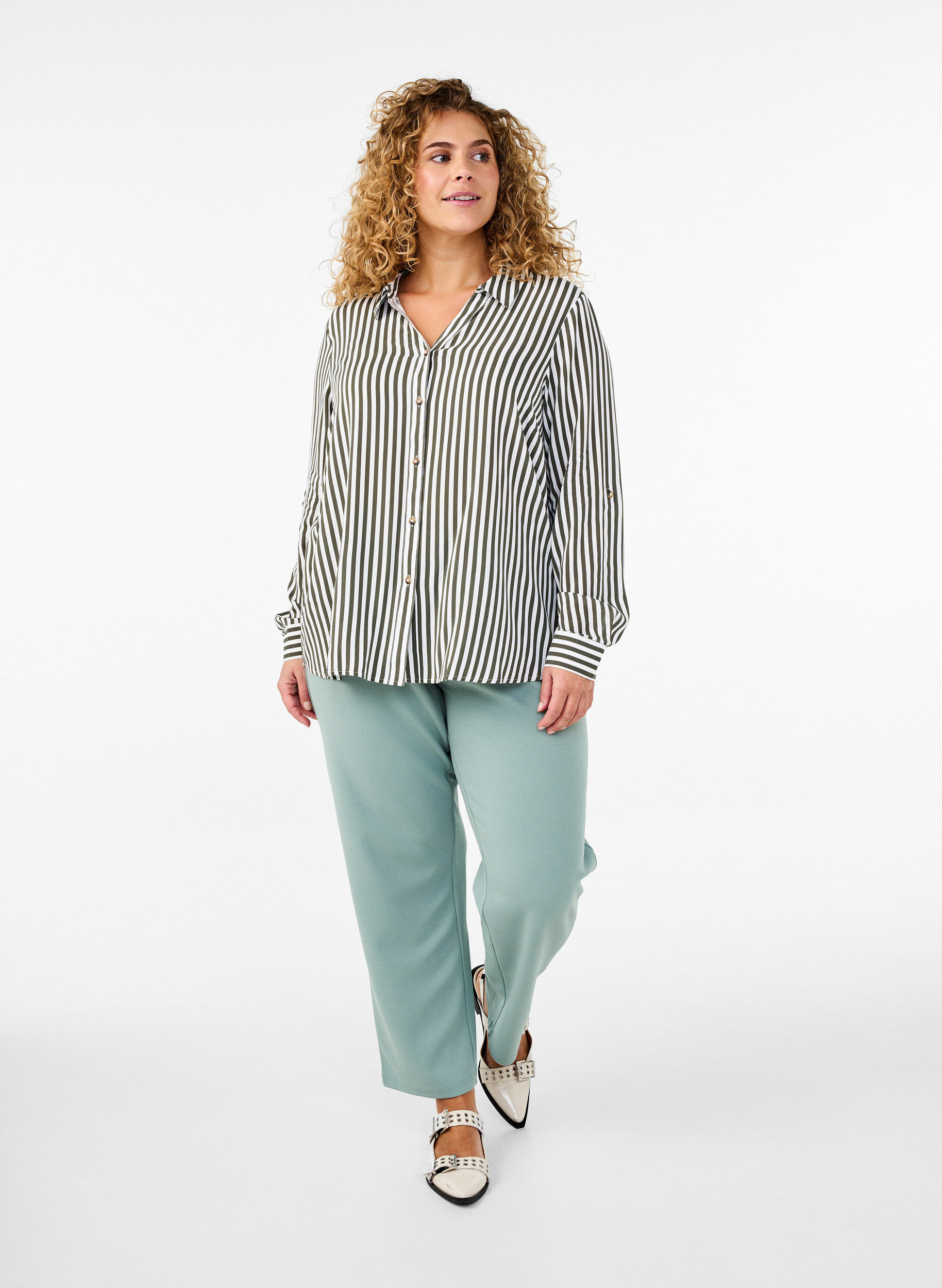 ZizziFLASH - Gestreept shirt met opgerolde mouwen, Groen, Model image number 1