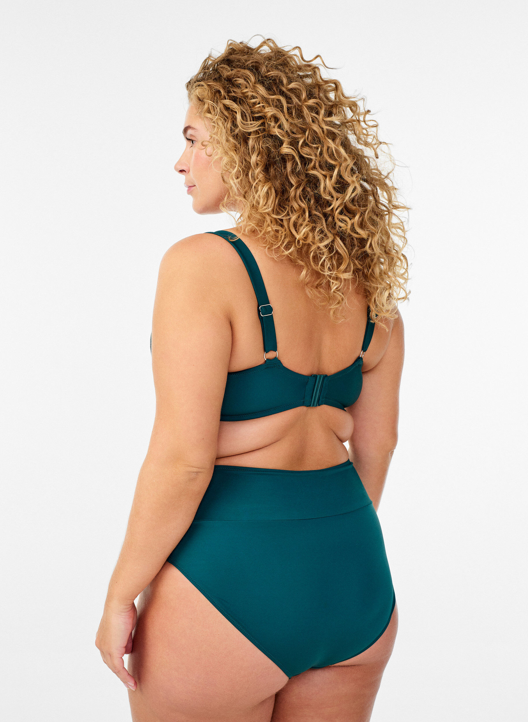 ZizziBikini top met beugel en plooien, Groen, Model image number 2