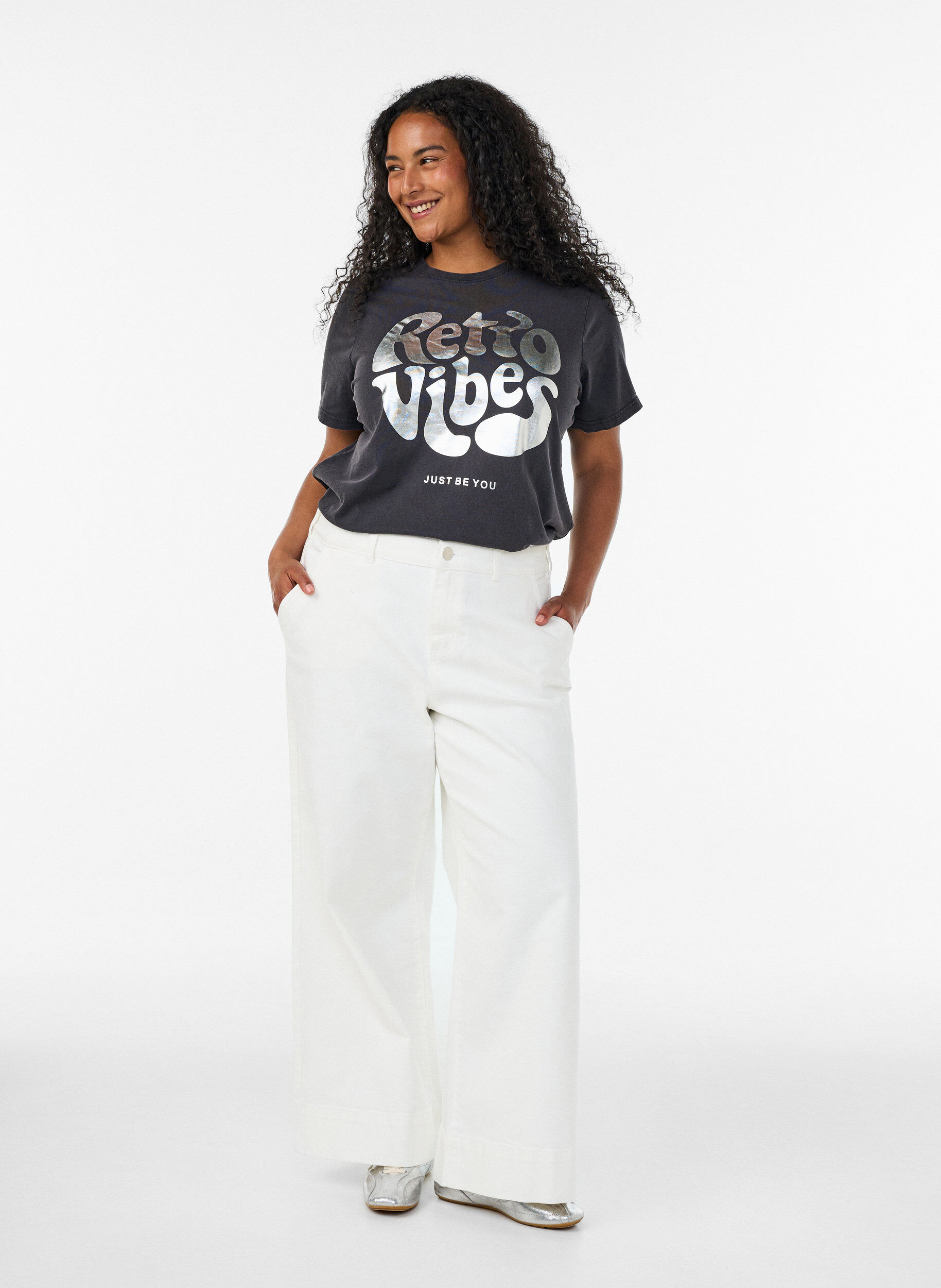 ZizziGrafisch T-shirt van biologisch katoen, Zwart, Model image number 1