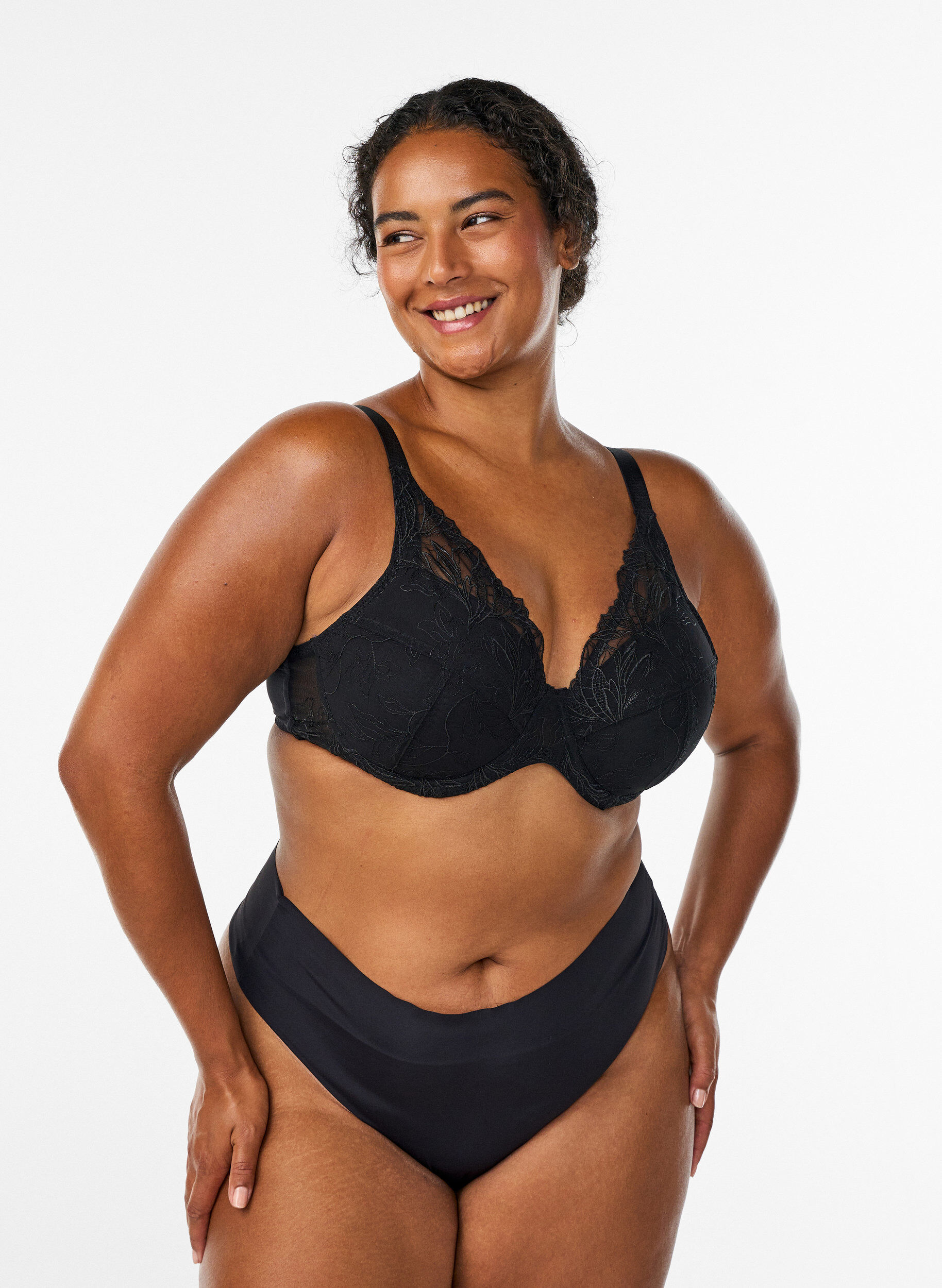 ZizziGewatteerde kanten beha met beugel, Zwart, Model image number 1