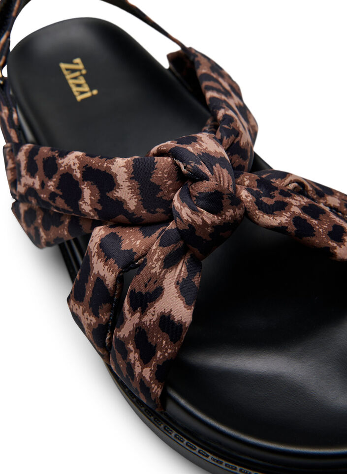 Wide fit - Sandal met knoopdetail, Leopard AOP, Packshot