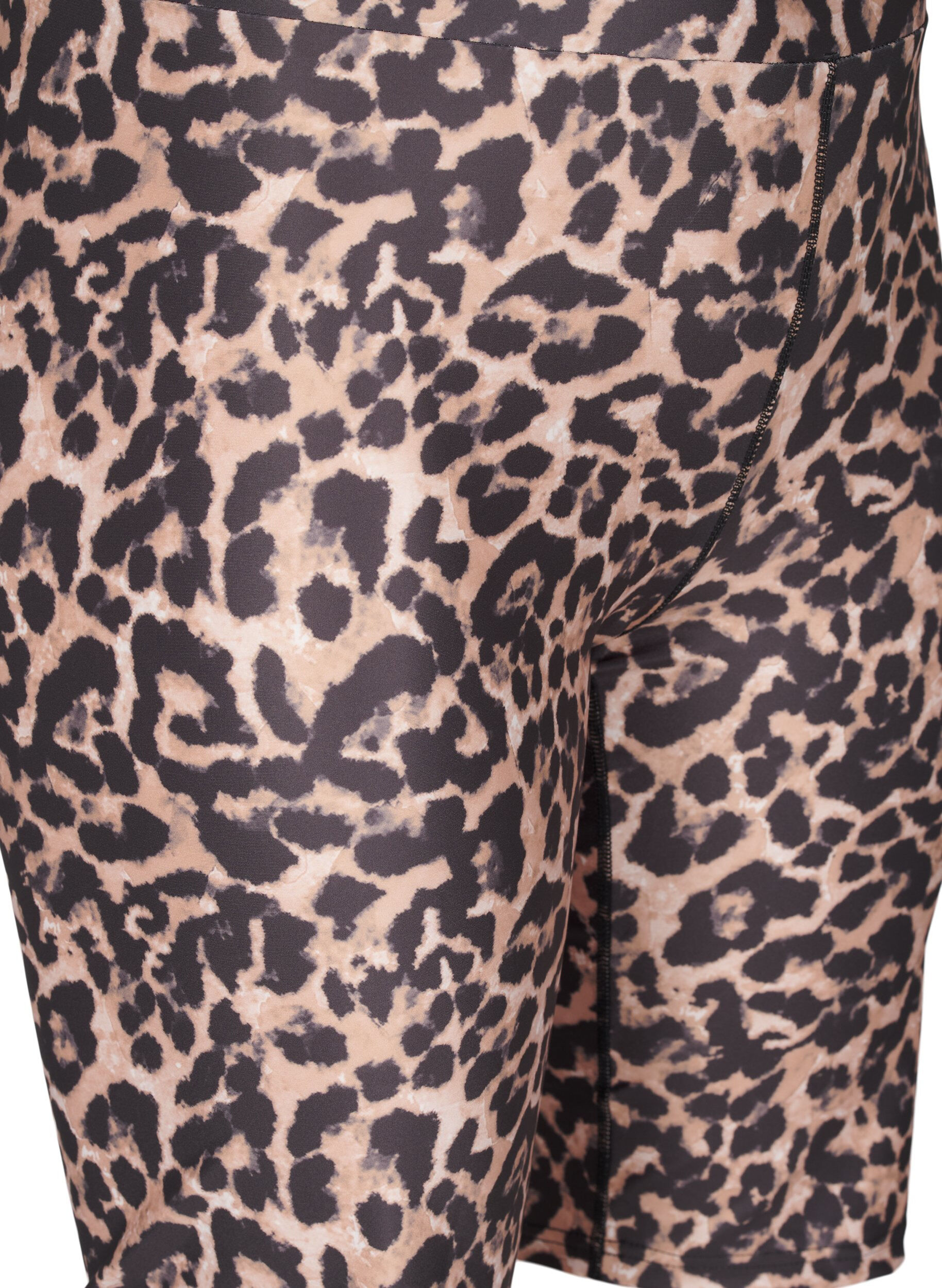 Zizzi Short ajust&eacute; avec poches lat&eacute;rales, Marron, Packshot image number 2