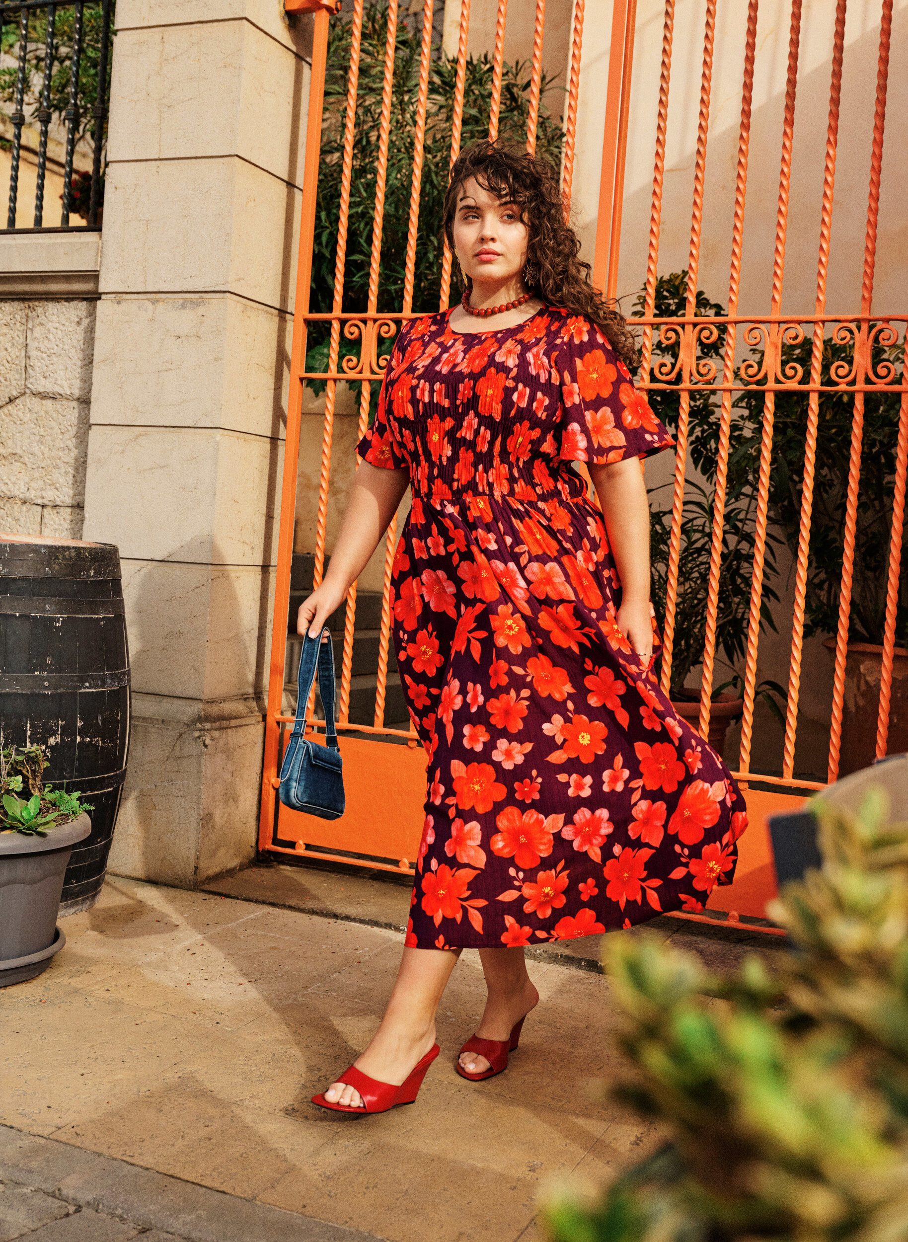 ZizziJurk met smokwerk en bloemenprint, Paars, Image image number 0