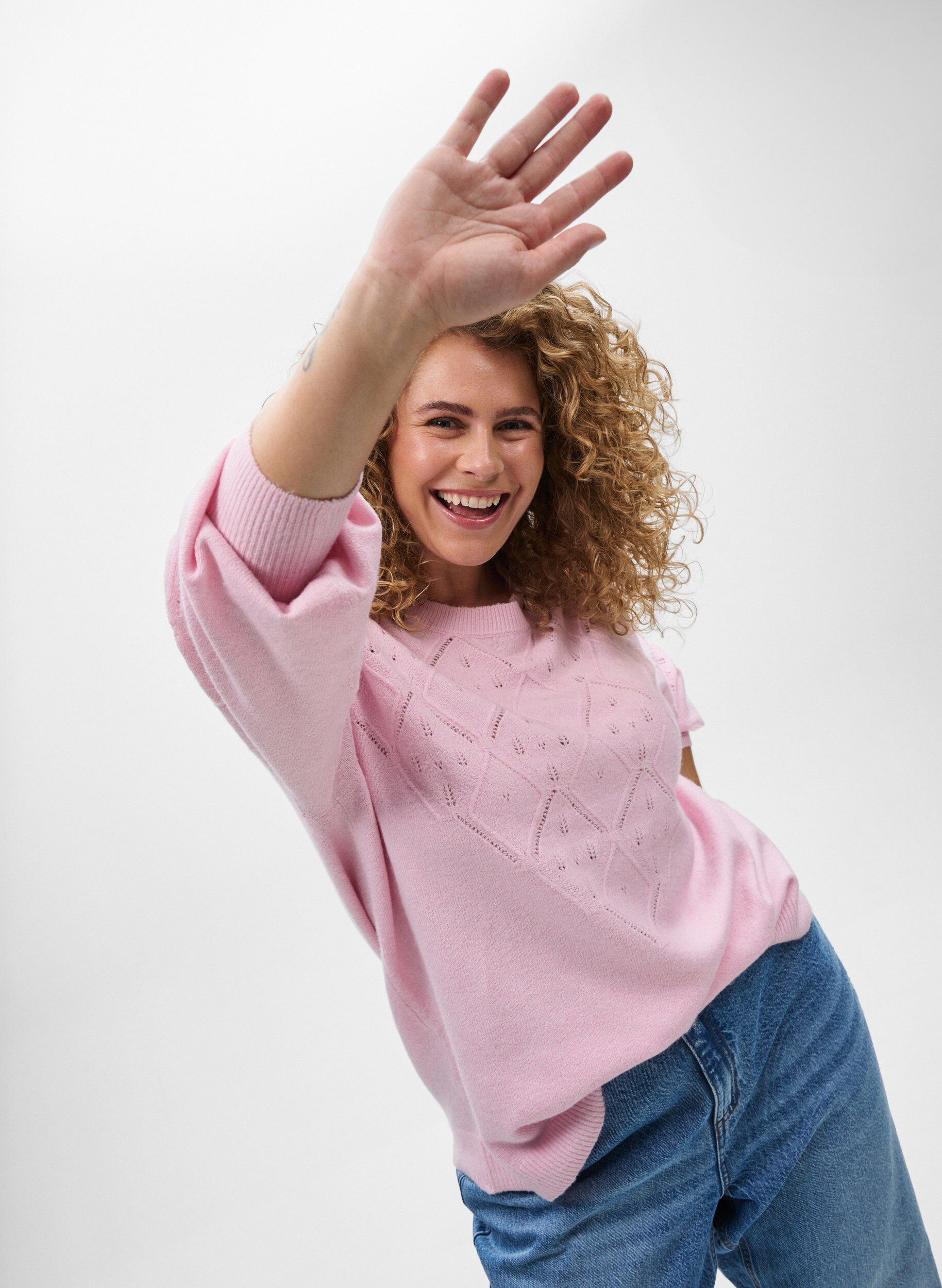 ZizziGebreide top met opengewerkt patroon en ballonnen mouwen, Roze, Model image number 2