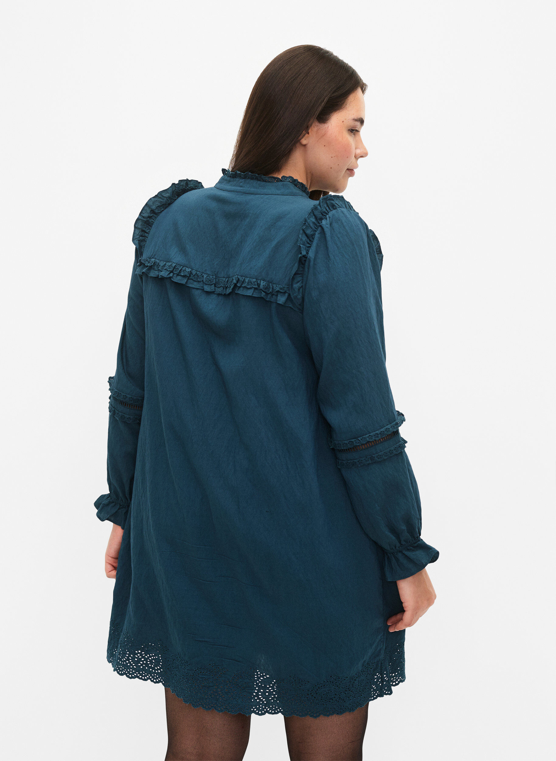 ZizziViscose jurk met Engels borduurwerk en ruches, Reflecting Pond, Model image number 1