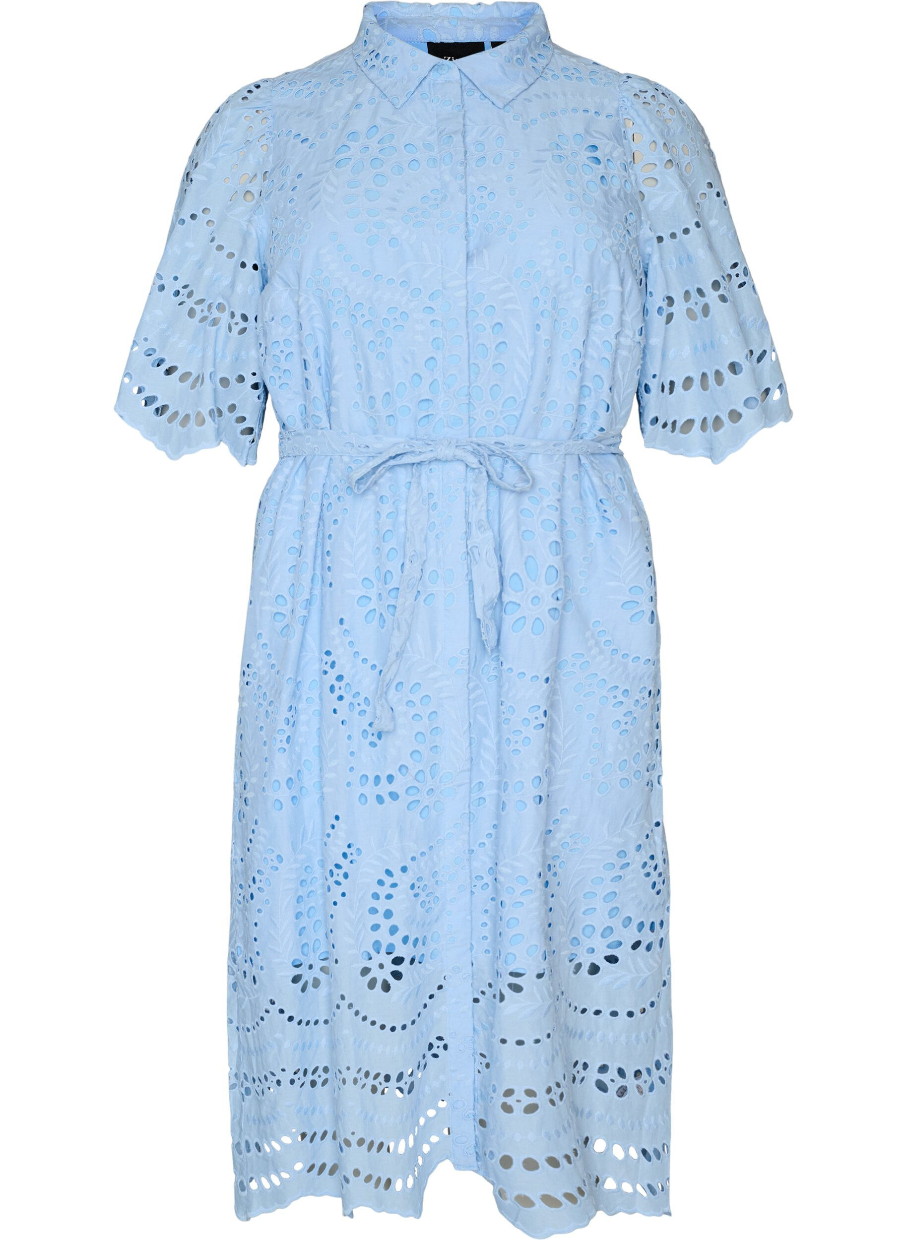 Blousejurk in broderie anglaise met strikceintuur