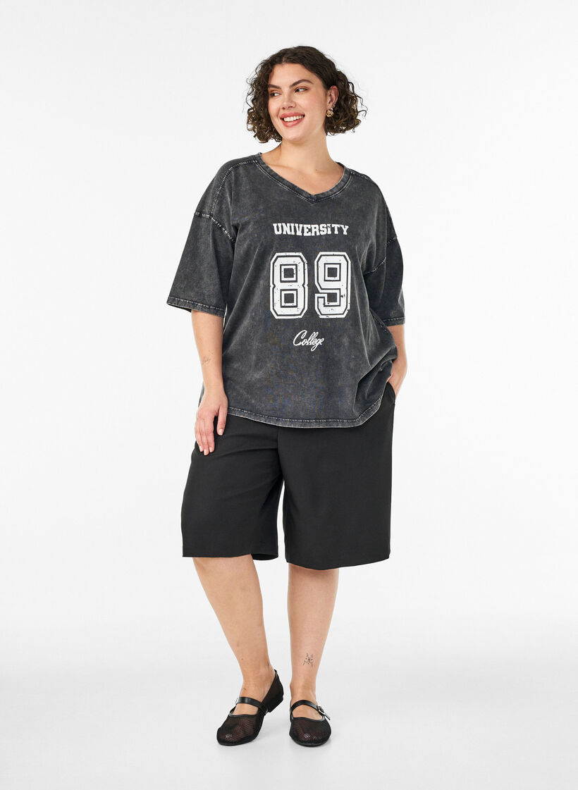 Oversized T-shirt in biologisch katoen met een collegeprint, Zwart, Model image number 1