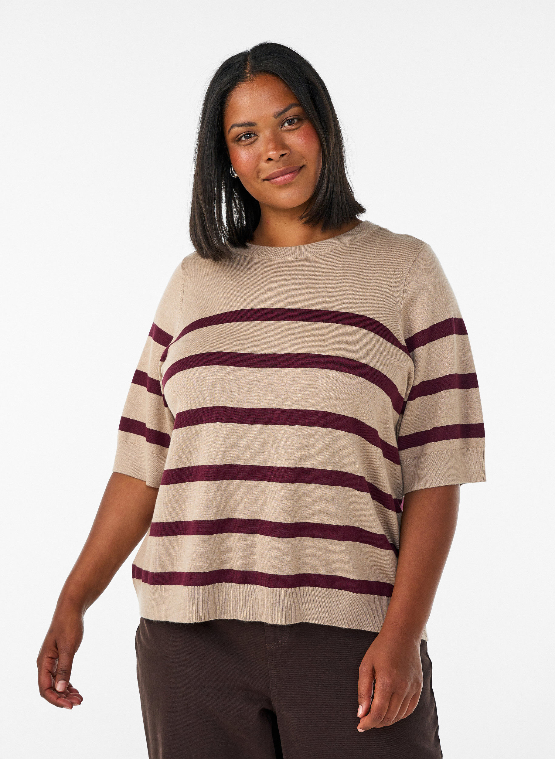Gestreepte top met korte mouwen in breisel, Beige, Model