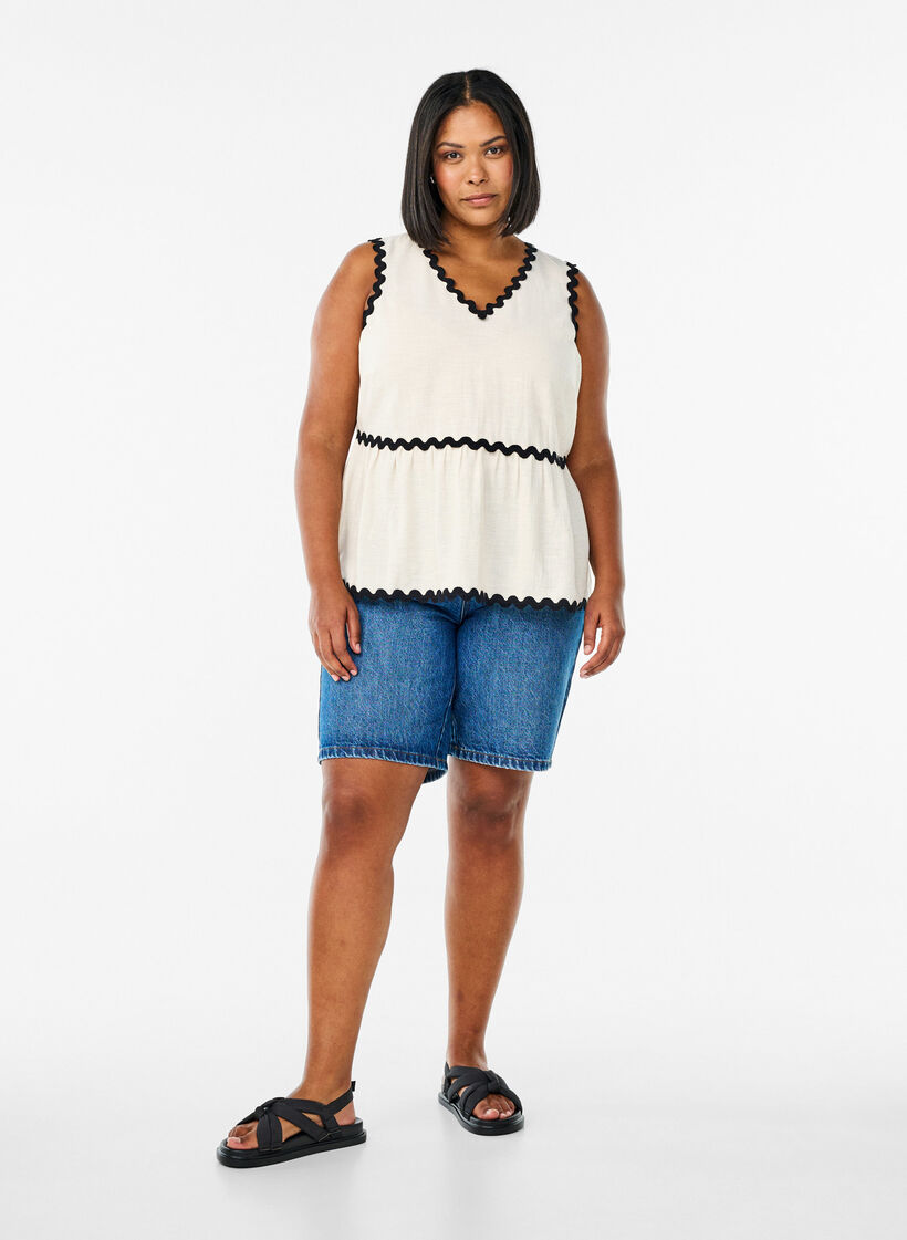 Mouwloze blouse met gekartelde contrasterende randen, Sandshell, Model