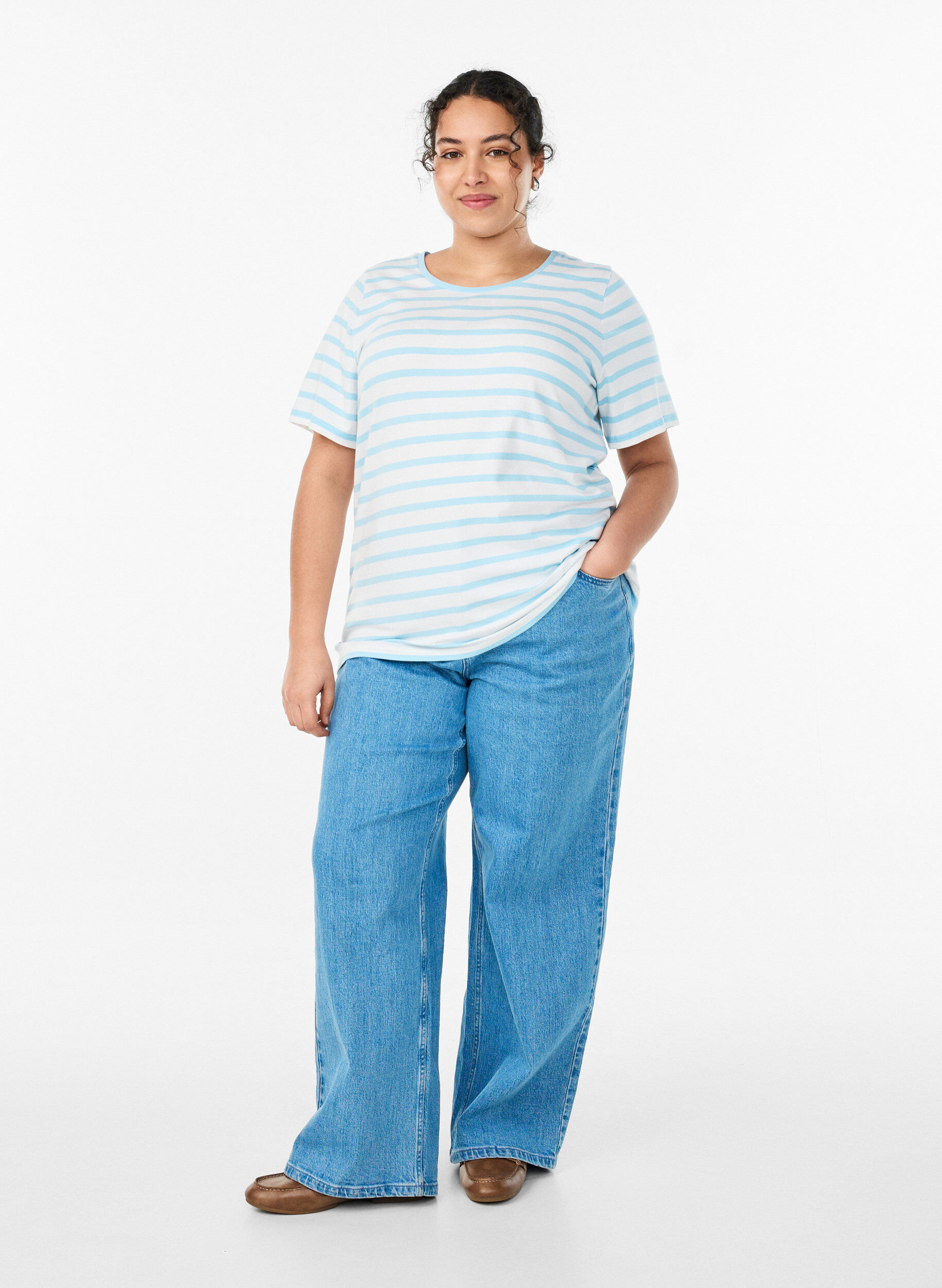 ZizziGestreept T-shirt van biologisch katoen, Blauw, Model image number 1