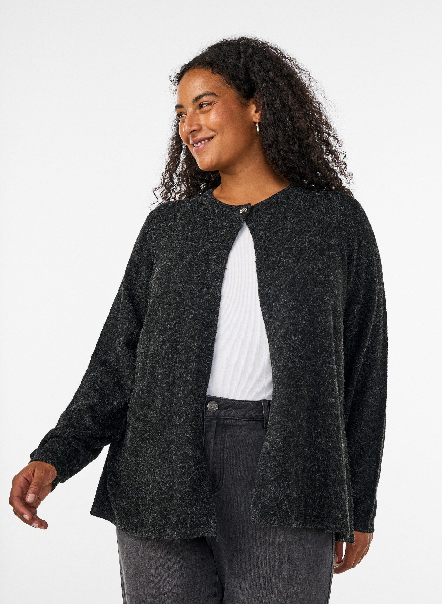 Gebreid vest met ronde hals en knoopsluiting, Grijs, Model