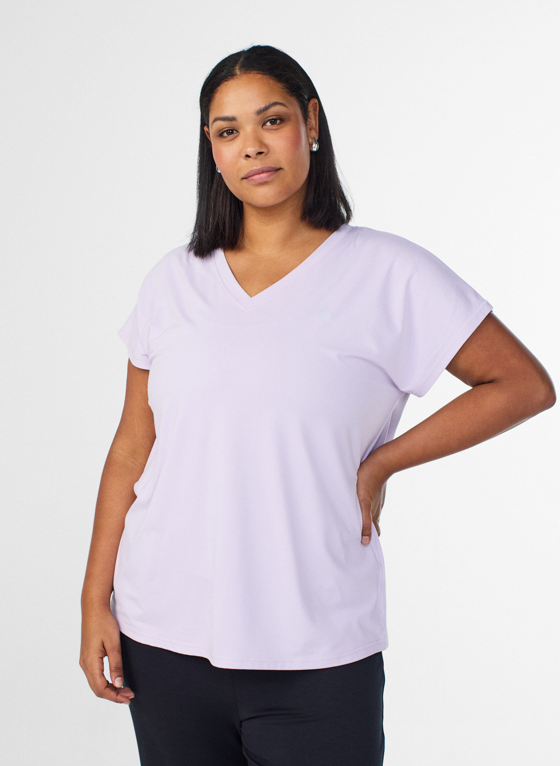 ZizziLosvallend trainings-T-shirt met V-hals, Paars, Model image number 0