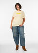 T-shirt van biologisch katoen met velourstekst, Geel, Model image number 1