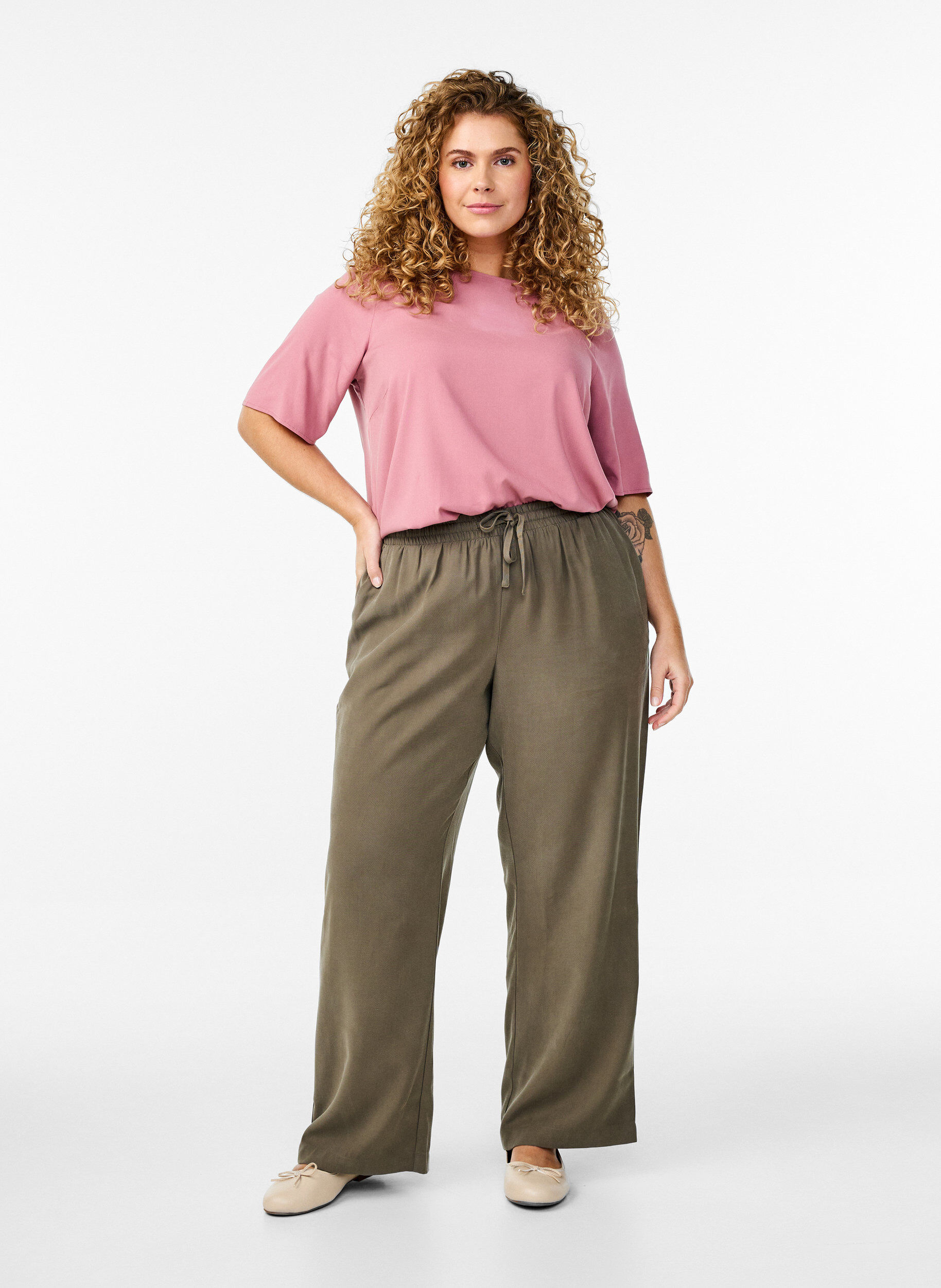 ZizziFLASH - Viscose broek met elastische tailleband, Groen, Model image number 0