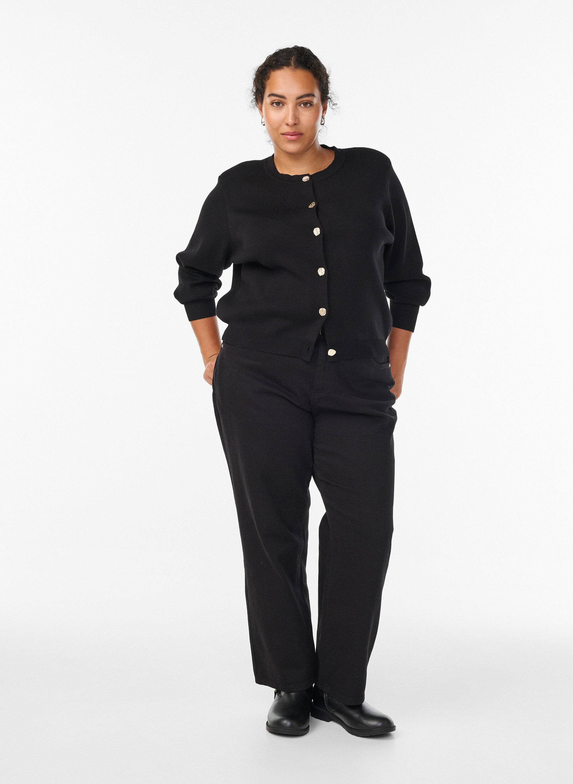 ZizziCardigan met decoratieve gouden knopen, Zwart, Model image number 1