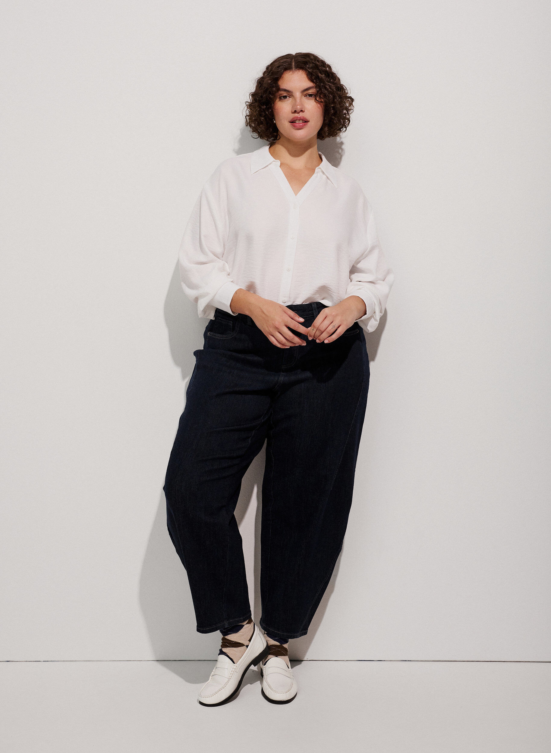 ZizziLosse shirt met V-hals, Wit, Model image number 1