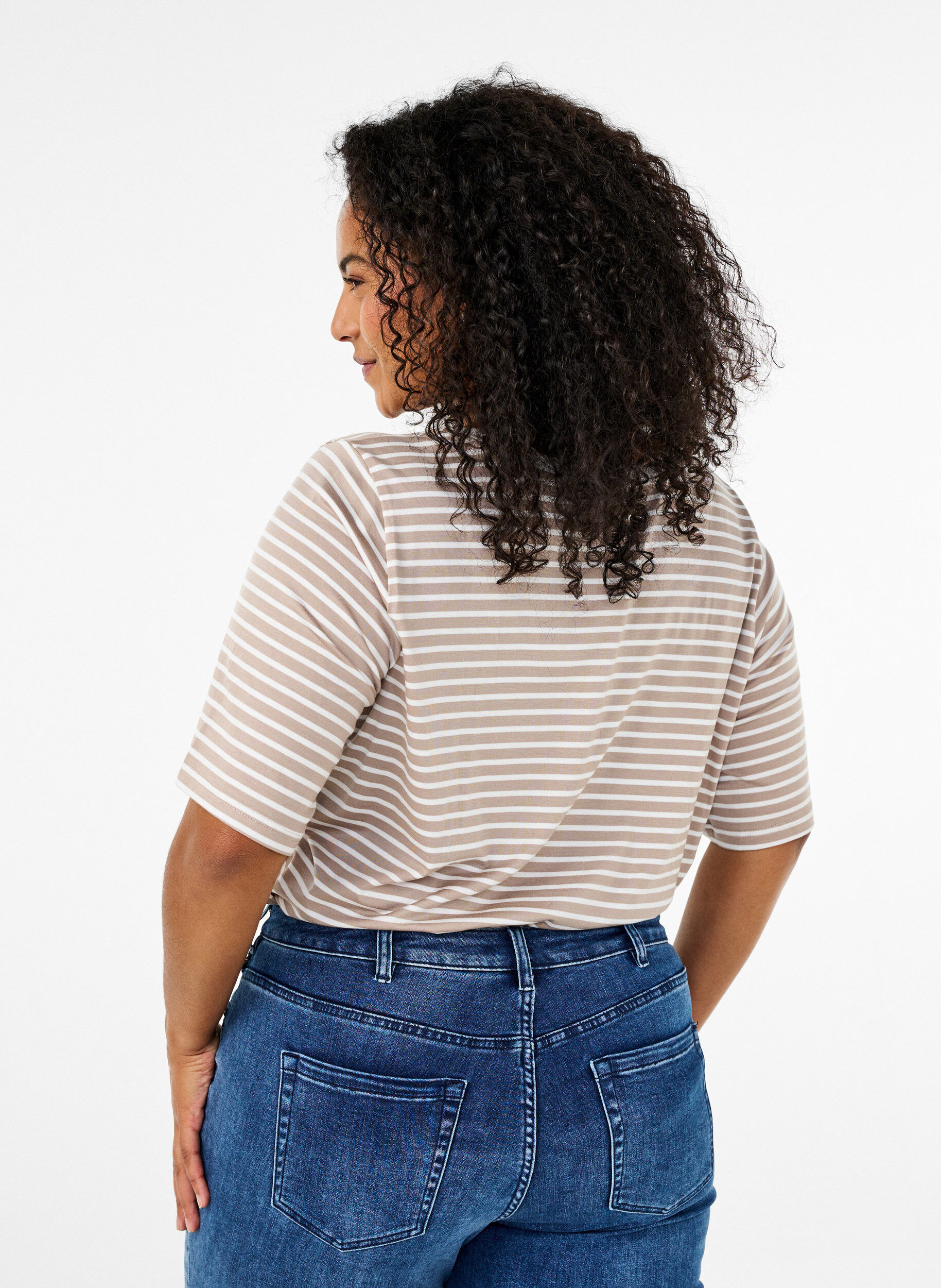 ZizziT-shirt met TENCEL&trade; Lyocell en strepen, Beige, Model image number 1
