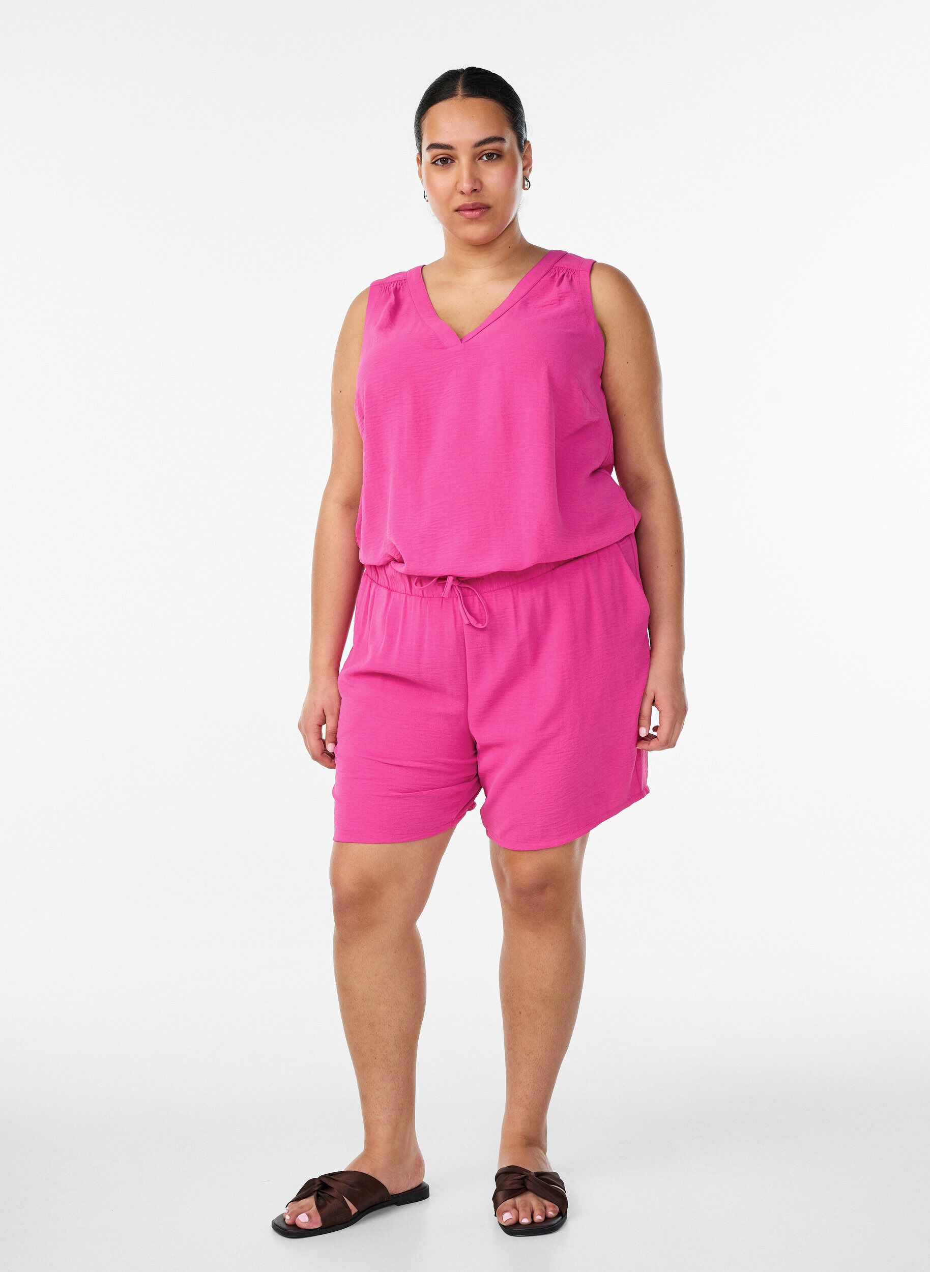 ZizziKorte broek met zakken en elastische tailleband, Roze, Model image number 1