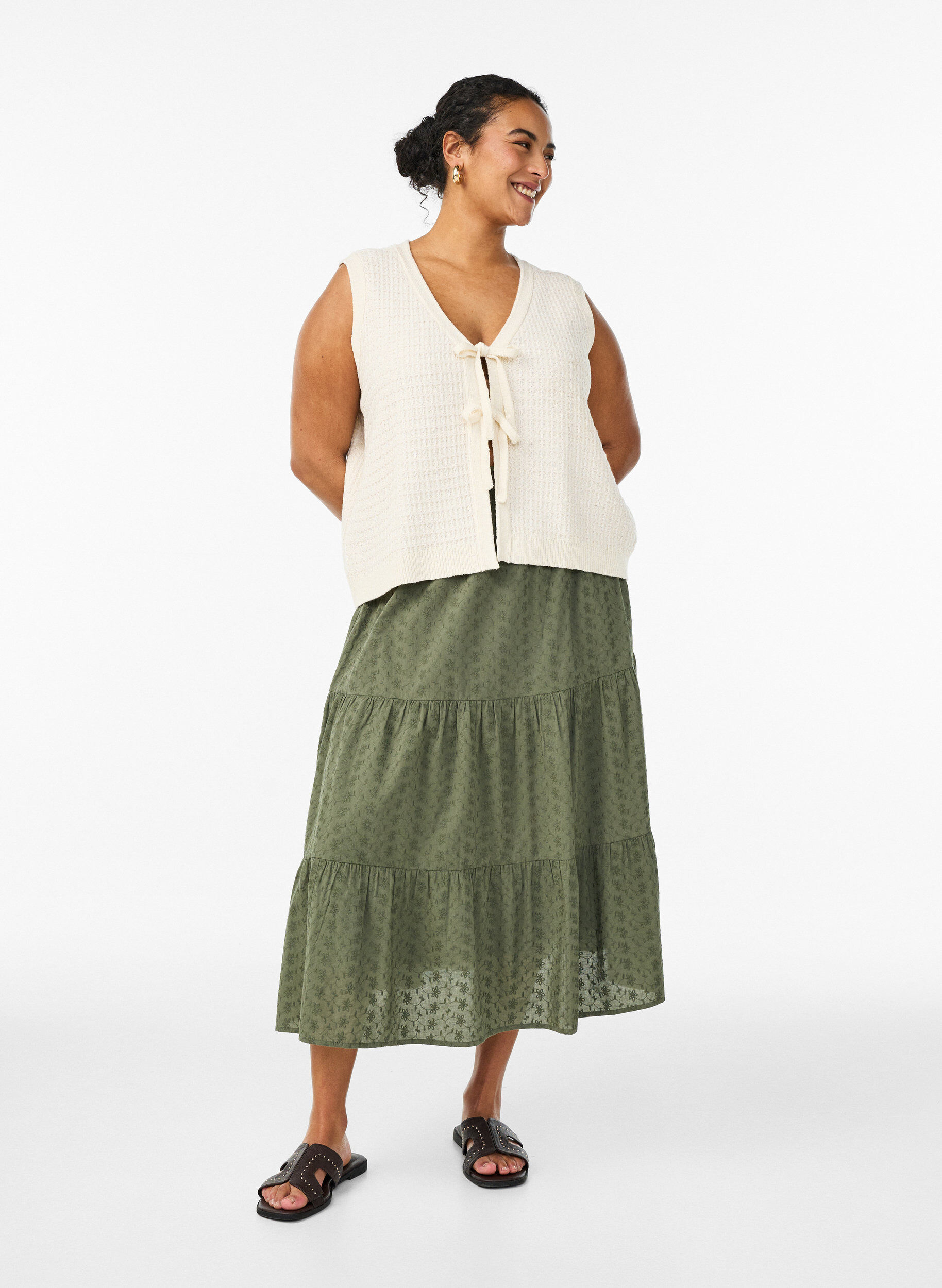 ZizziTextuur breisel vest met strikband, Vanille, Model image number 1