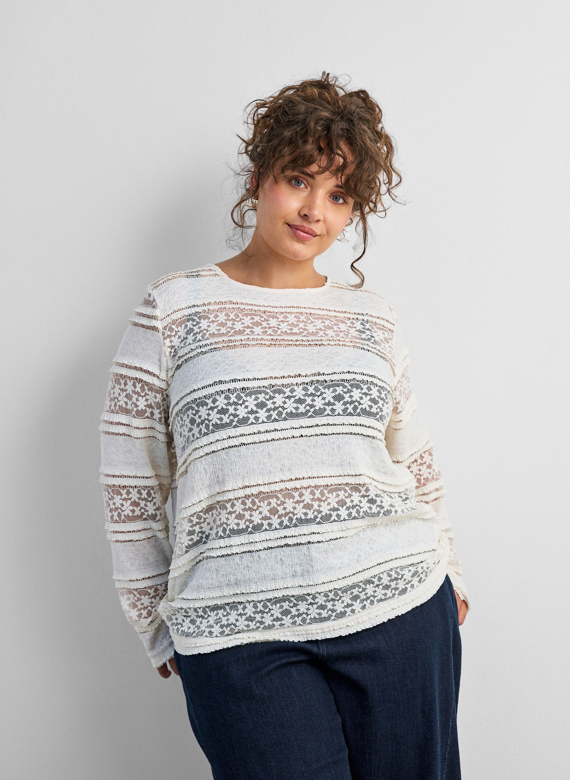 Kanten blouse met lange mouwen, Vanille, Model