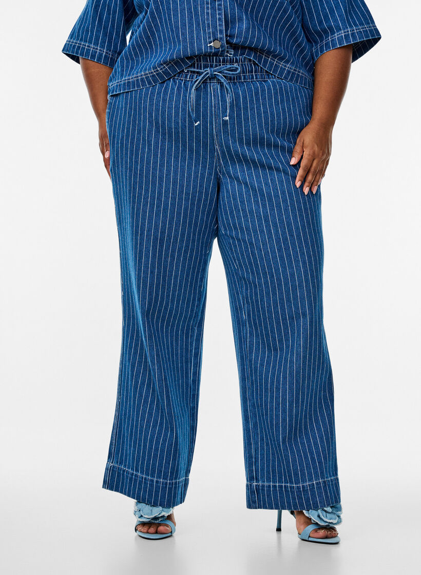 Denim jeans met wijde pijpen en strepen, Blauw, Model image number 2