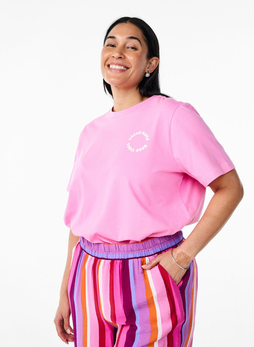 Biologisch katoenen T-shirt met citrusmotief, Roze, Model image number 2