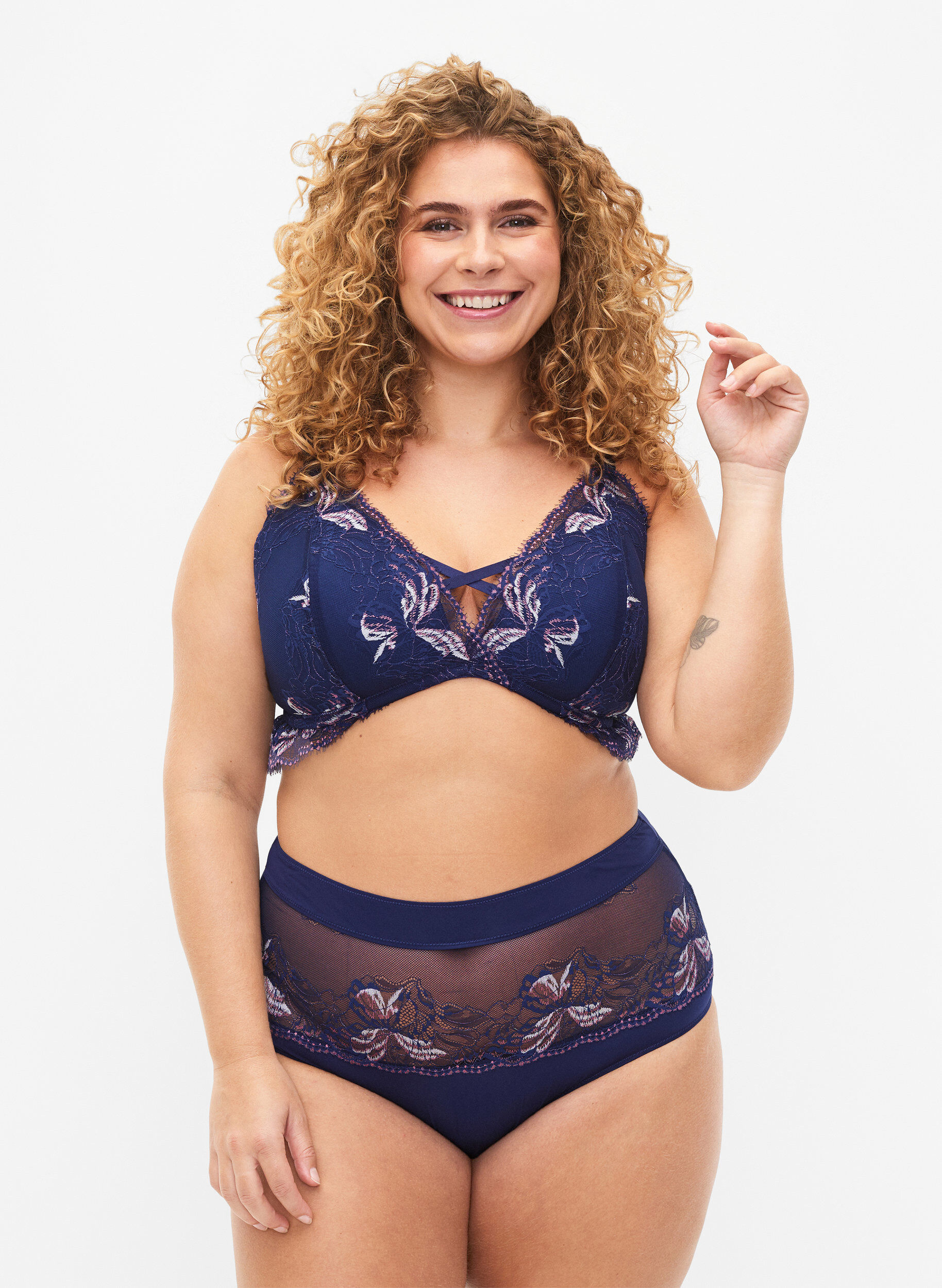 Hipsterbroekje met kant en normale taille, Medieval Blue, Model