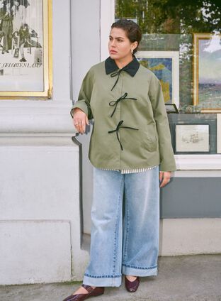 ZizziJasje met strikjes, , Model