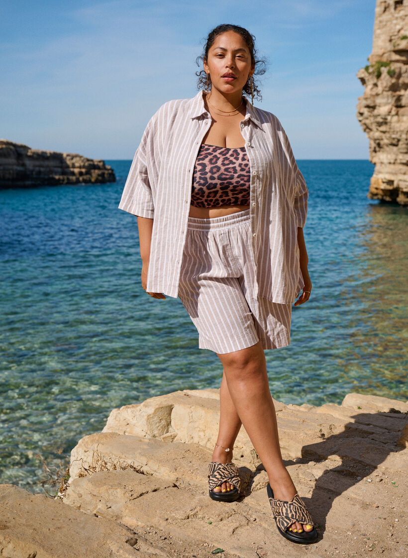 Gestreepte korte broek van linnen en viscose, Beige, Image image number 0