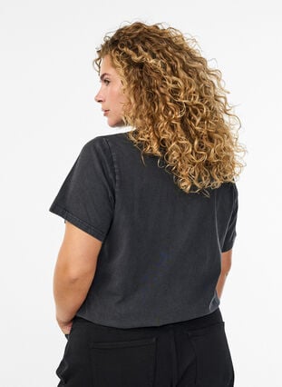 ZizziDit T-shirt met een gewassen look en rhinestones, Grey Washed, Model image number 1
