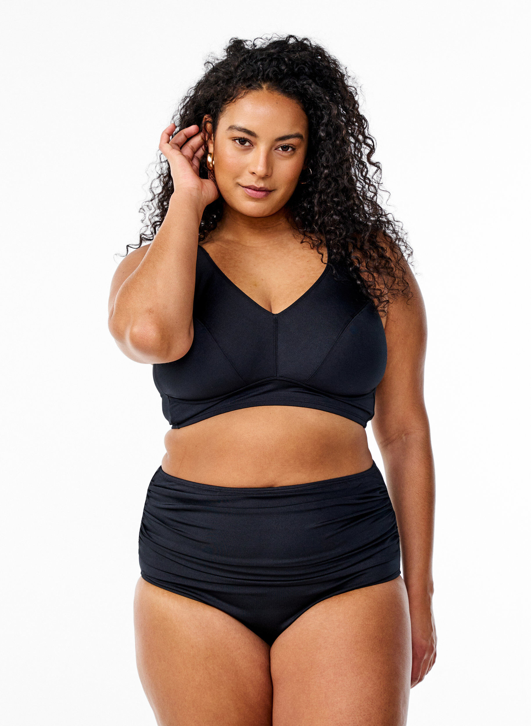 ZizziBikinitop met volledige dekking, Zwart, Model image number 1