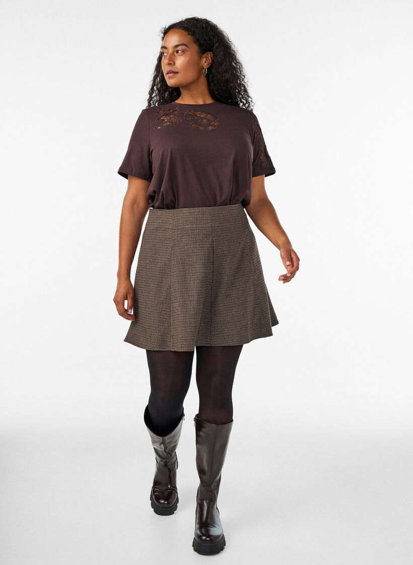 Katoenen T-shirt met kanten applicaties, Bruin, Model image number 1