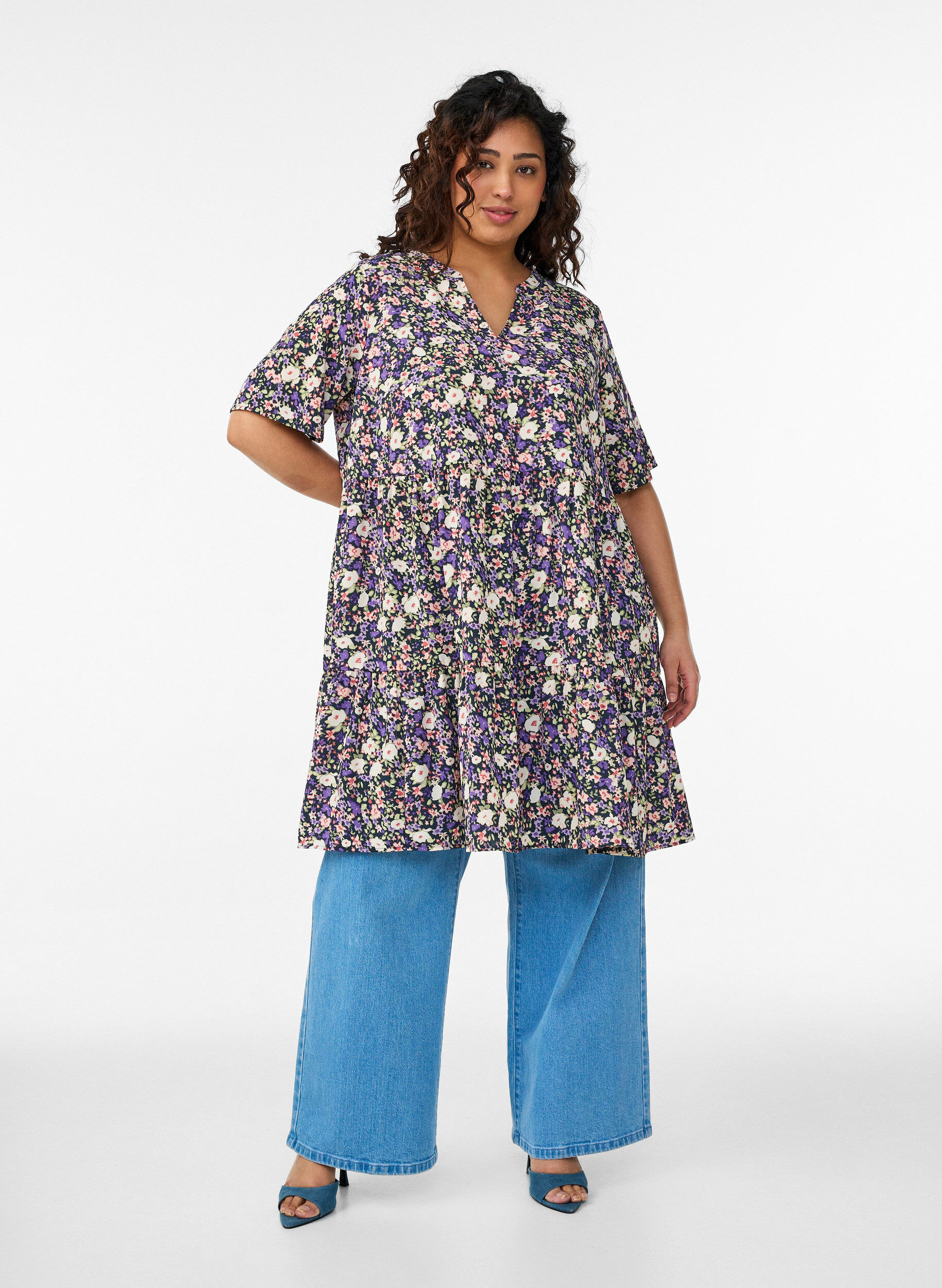 ZizziJurk met korte mouwen, A-lijn en snijlijnen, Paars, Model image number 1