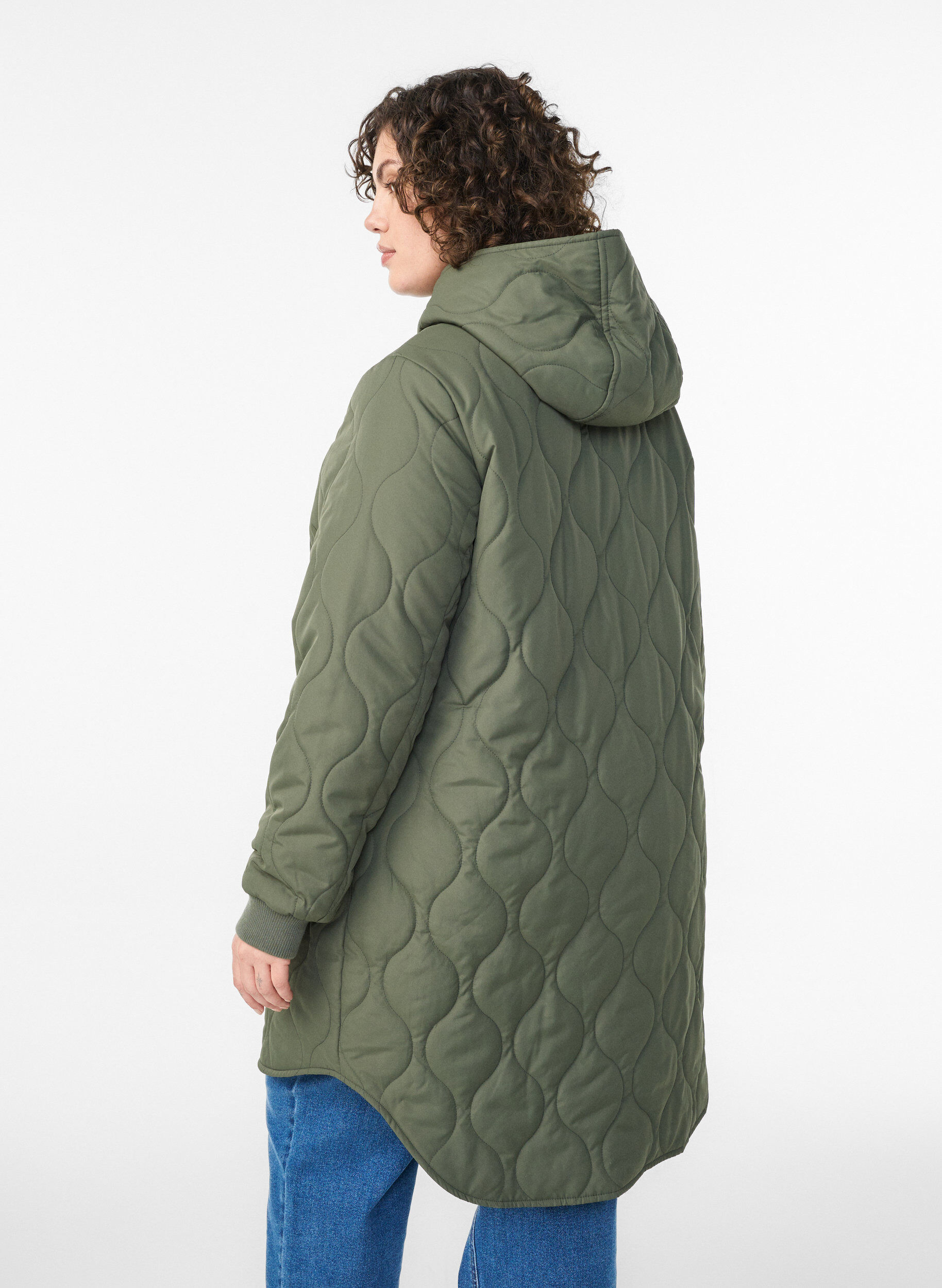 ZizziHalflange gewatteerde jas met capuchon, Groen, Model image number 2