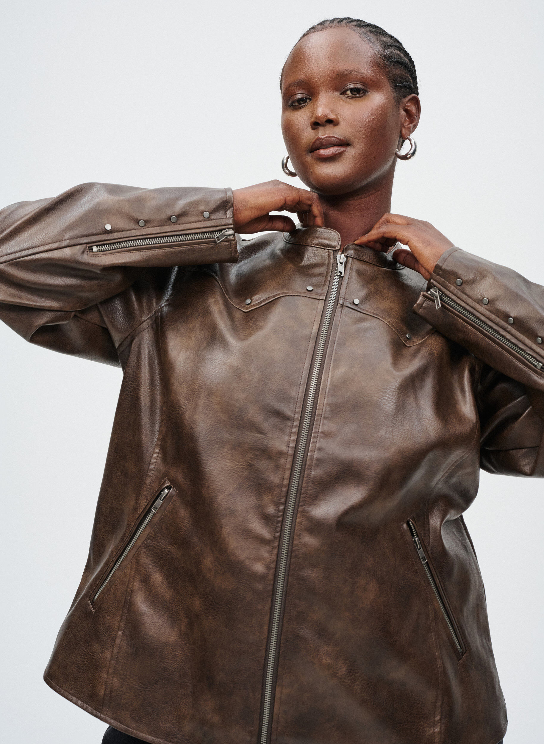 ZizziImitatieleer jack met studs en zakken, Bruin, Image image number 0
