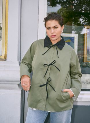 ZizziJasje met strikjes, , Model