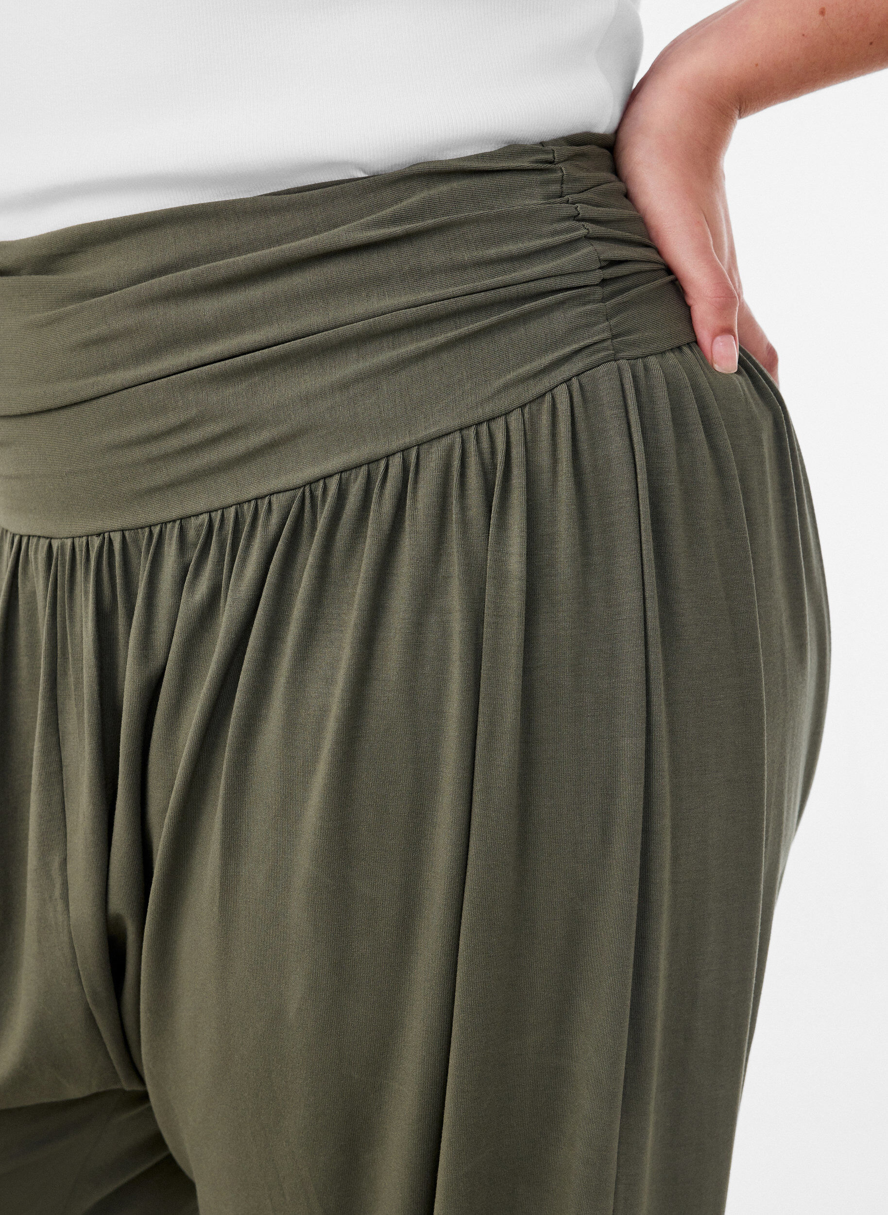 ZizziPantalon sarouel ample, Vert, Model image number 3