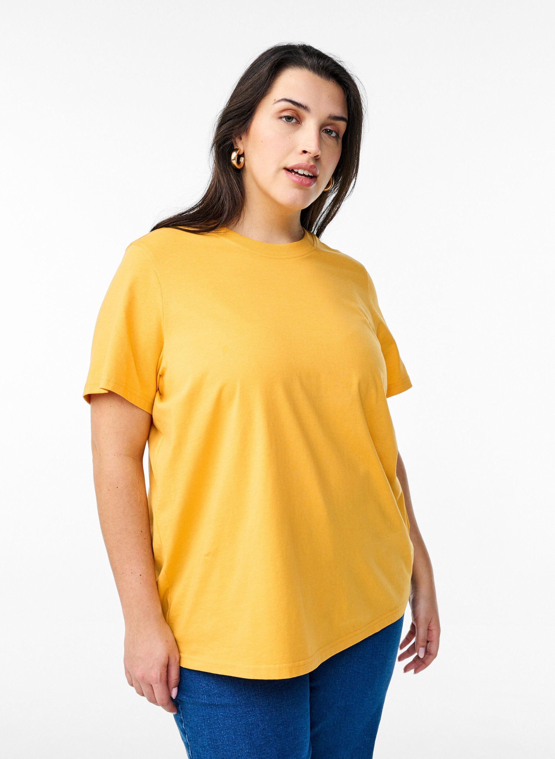 Basic katoenen T-shirt met ronde hals, Geel, Model