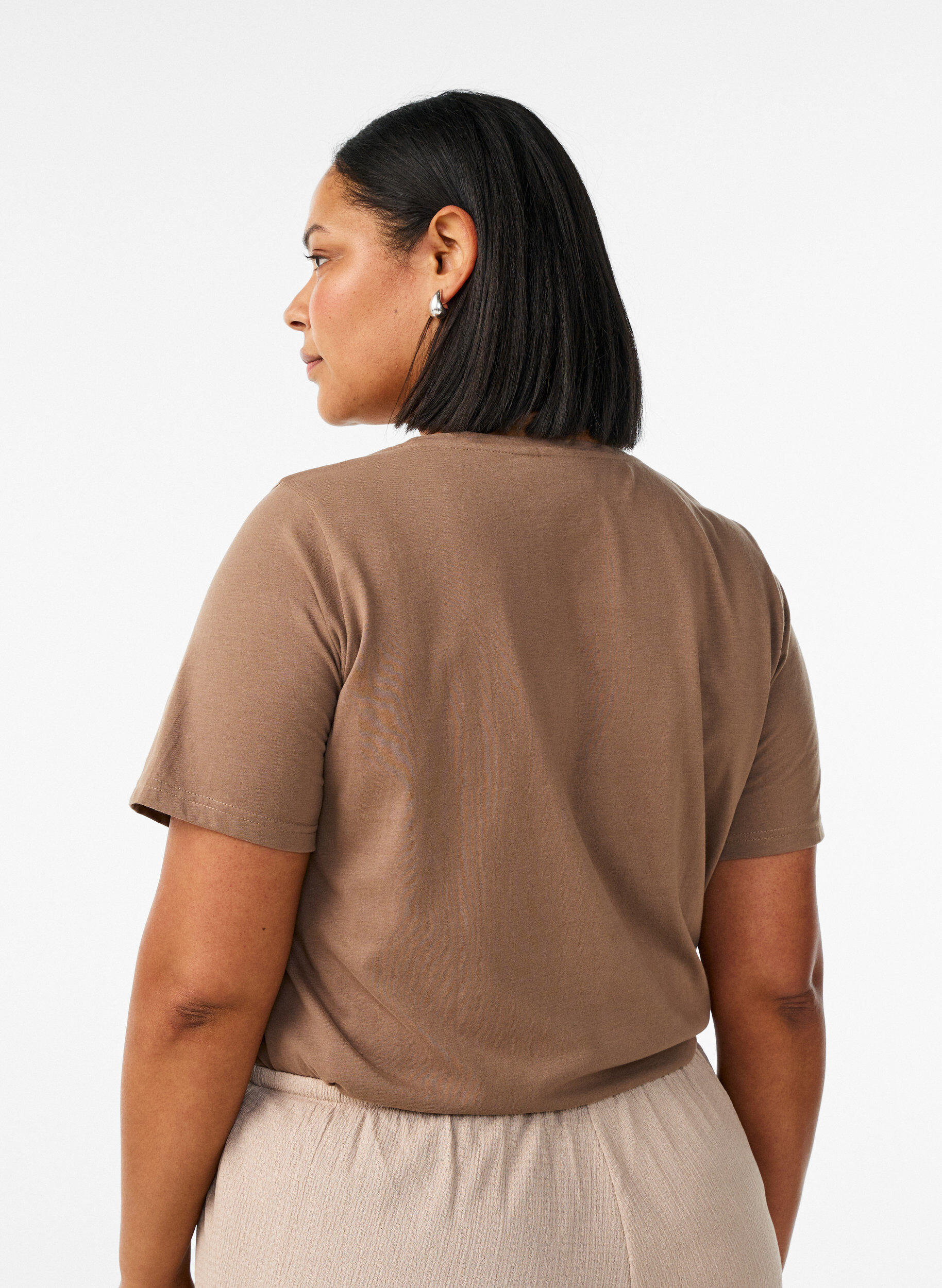 Zizzi T-shirt imprim&eacute;, Marron, Model image number 2