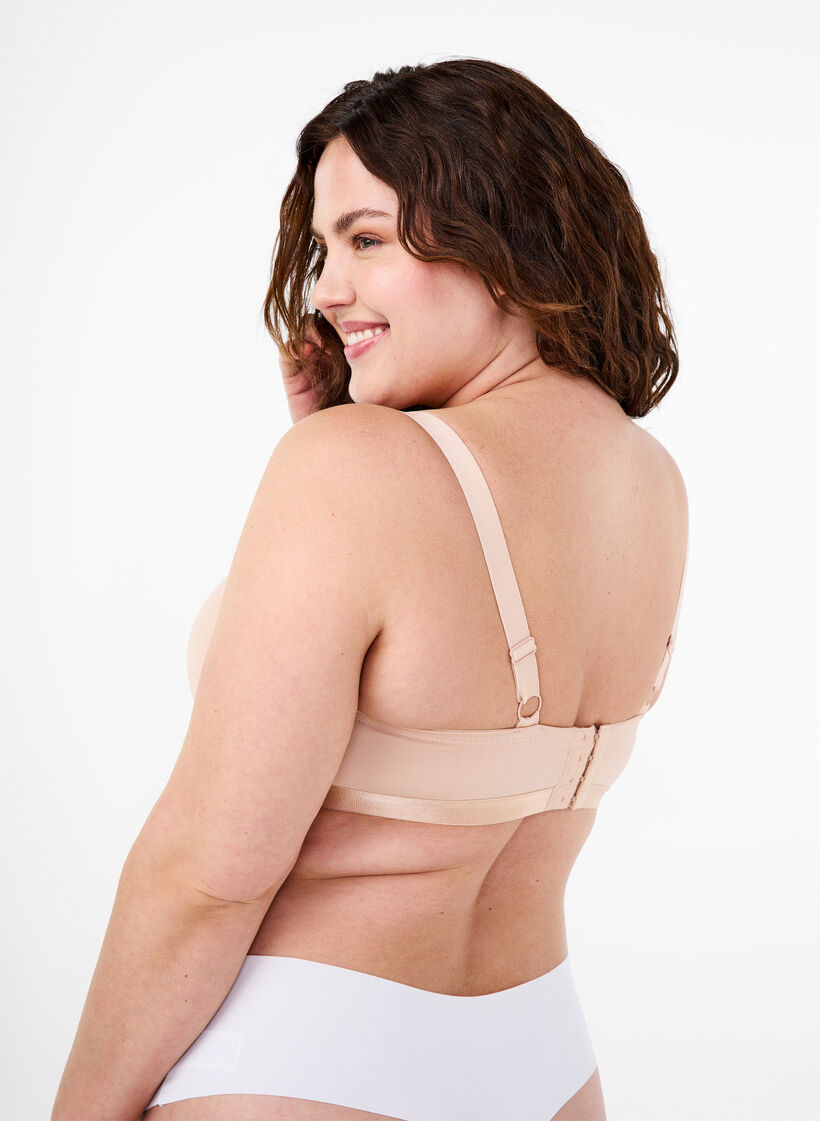 Soutien-gorge moul&eacute; avec r&eacute;sille, Beige, Model image number 2