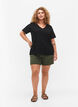 Basic t-shirt met korte mouwen en v-hals, Zwart, Model image number 1