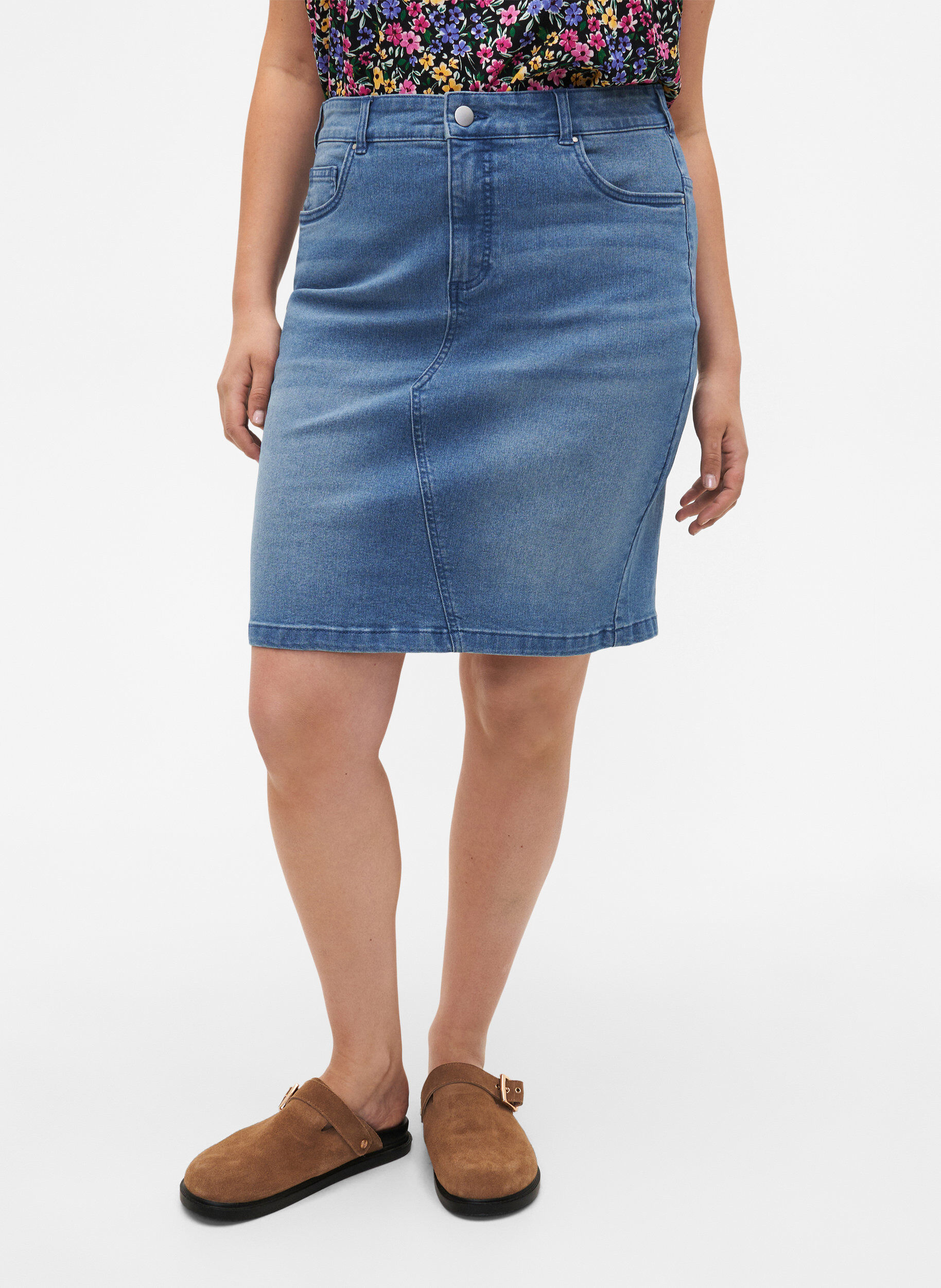 ZizziNauwsluitende denim rok, Blauw, Model image number 3