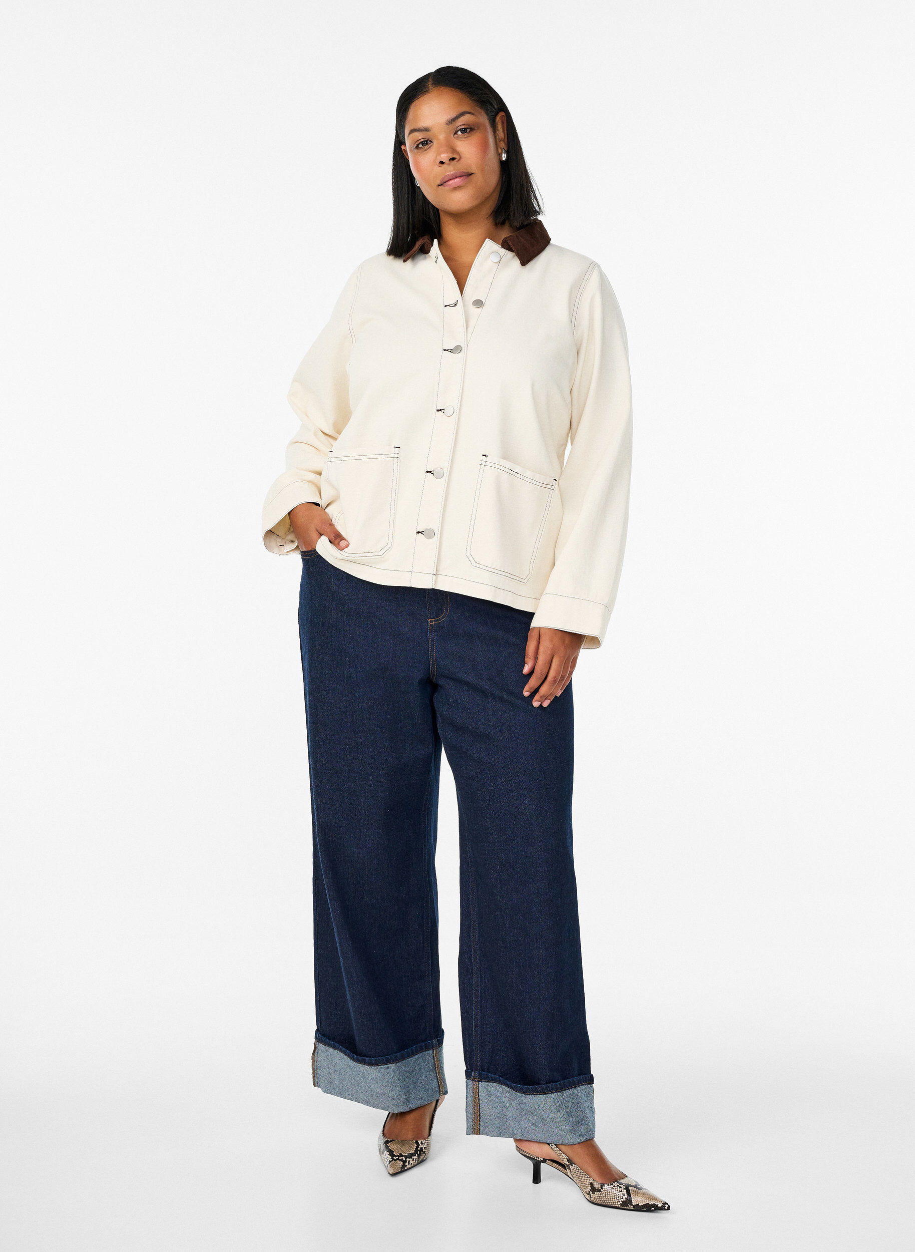 ZizziGekleurde denimjas met contrasterende kraag, Vanille, Model image number 1